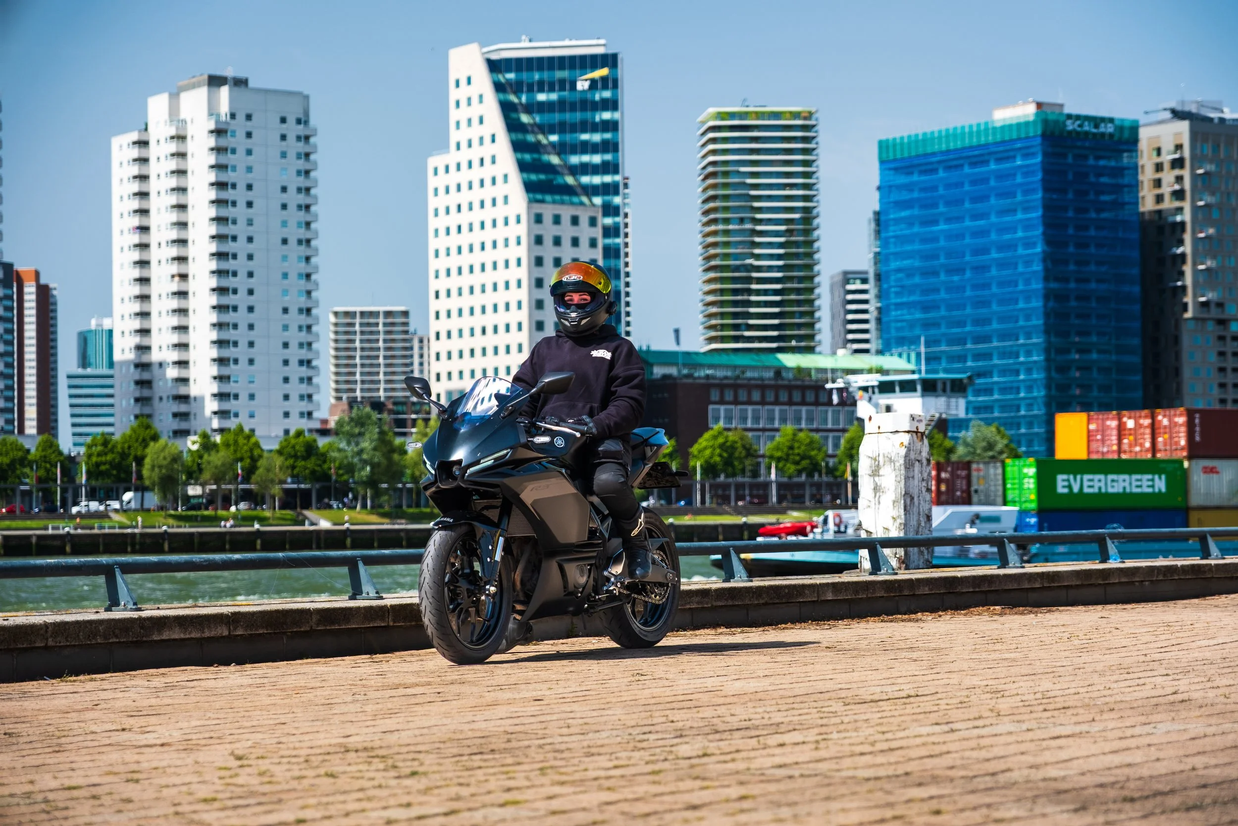 Fotoshoot Antoinette - Yamaha R3 - Rotterdam-10-3.jpg