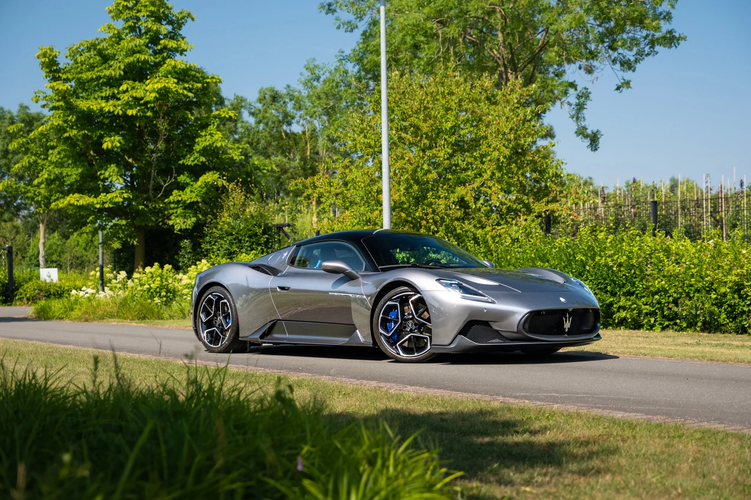 Maserati MC20