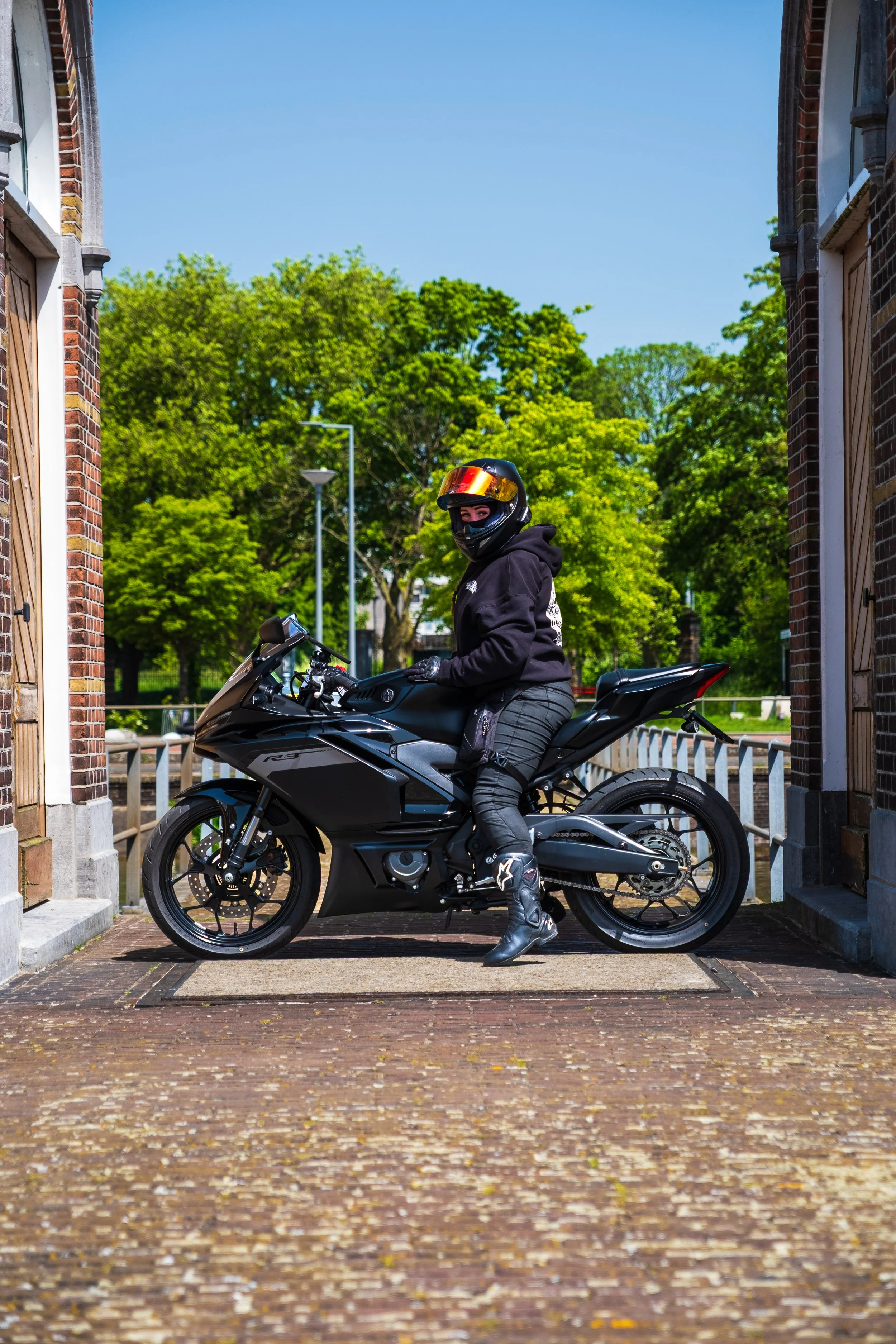 Fotoshoot Antoinette - Yamaha R3 - Rotterdam-2-7.jpg