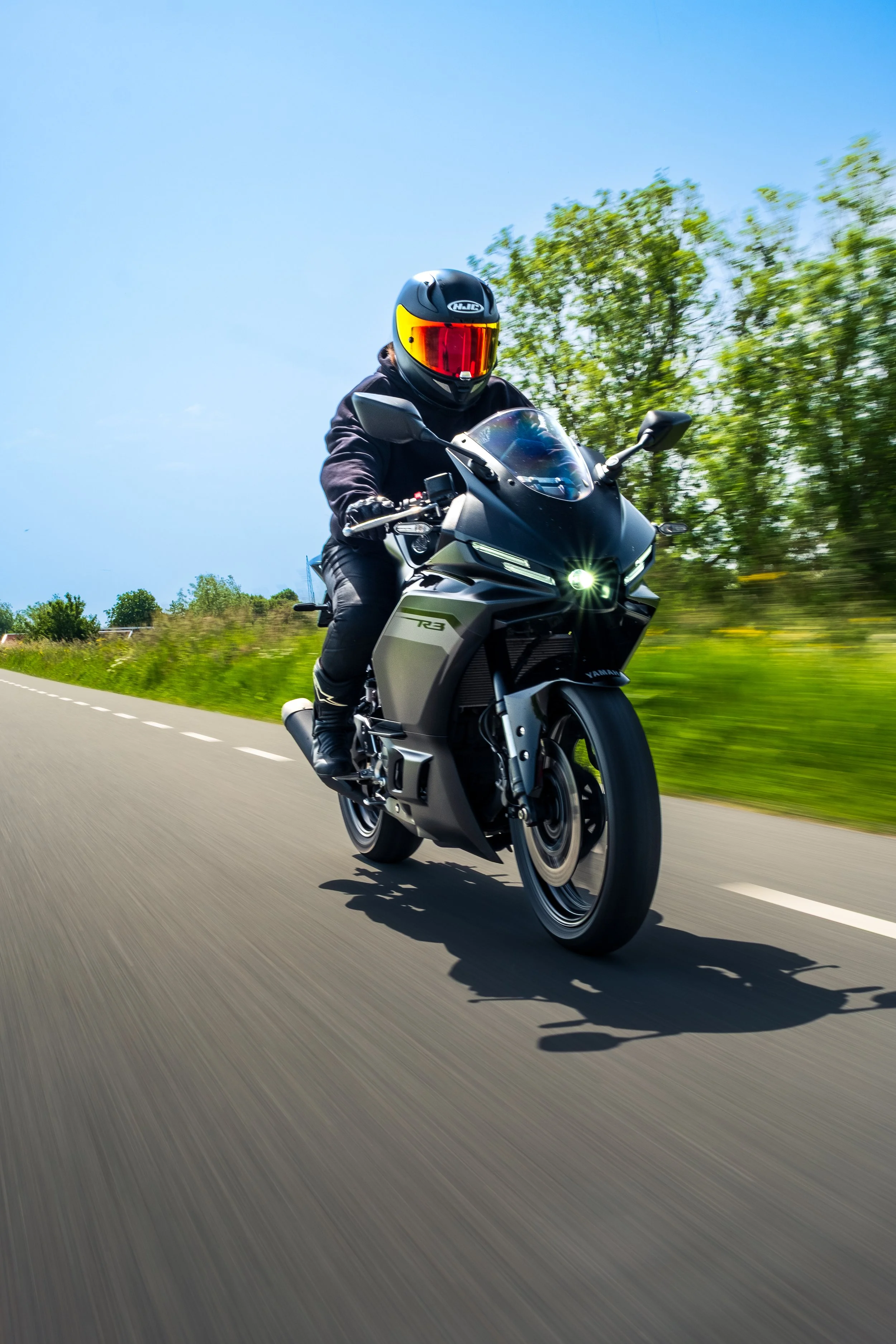 Fotoshoot Antoinette - Yamaha R3 - Rotterdam-5.jpg