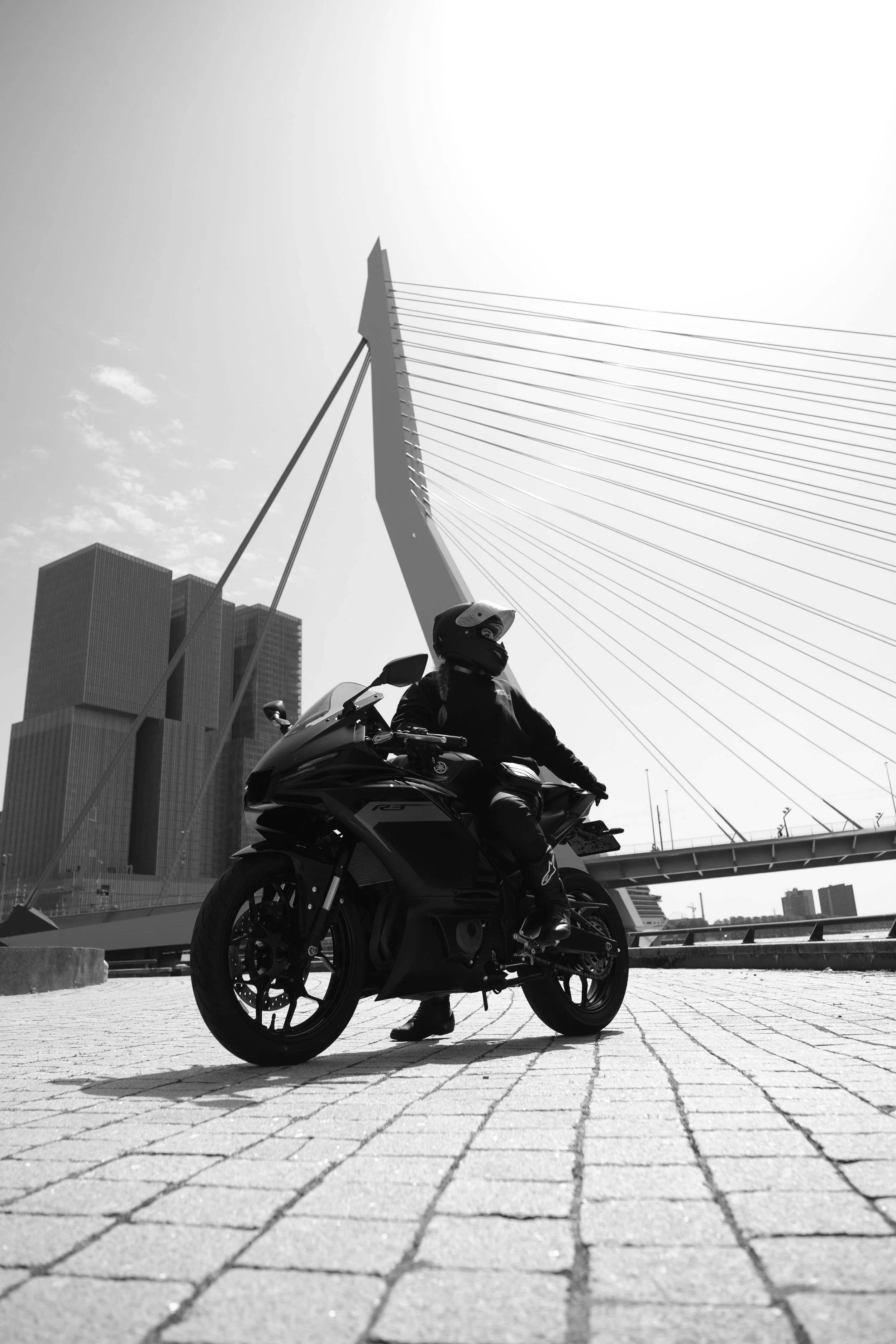 Fotoshoot Antoinette - Yamaha R3 - Rotterdam-13-2.jpg