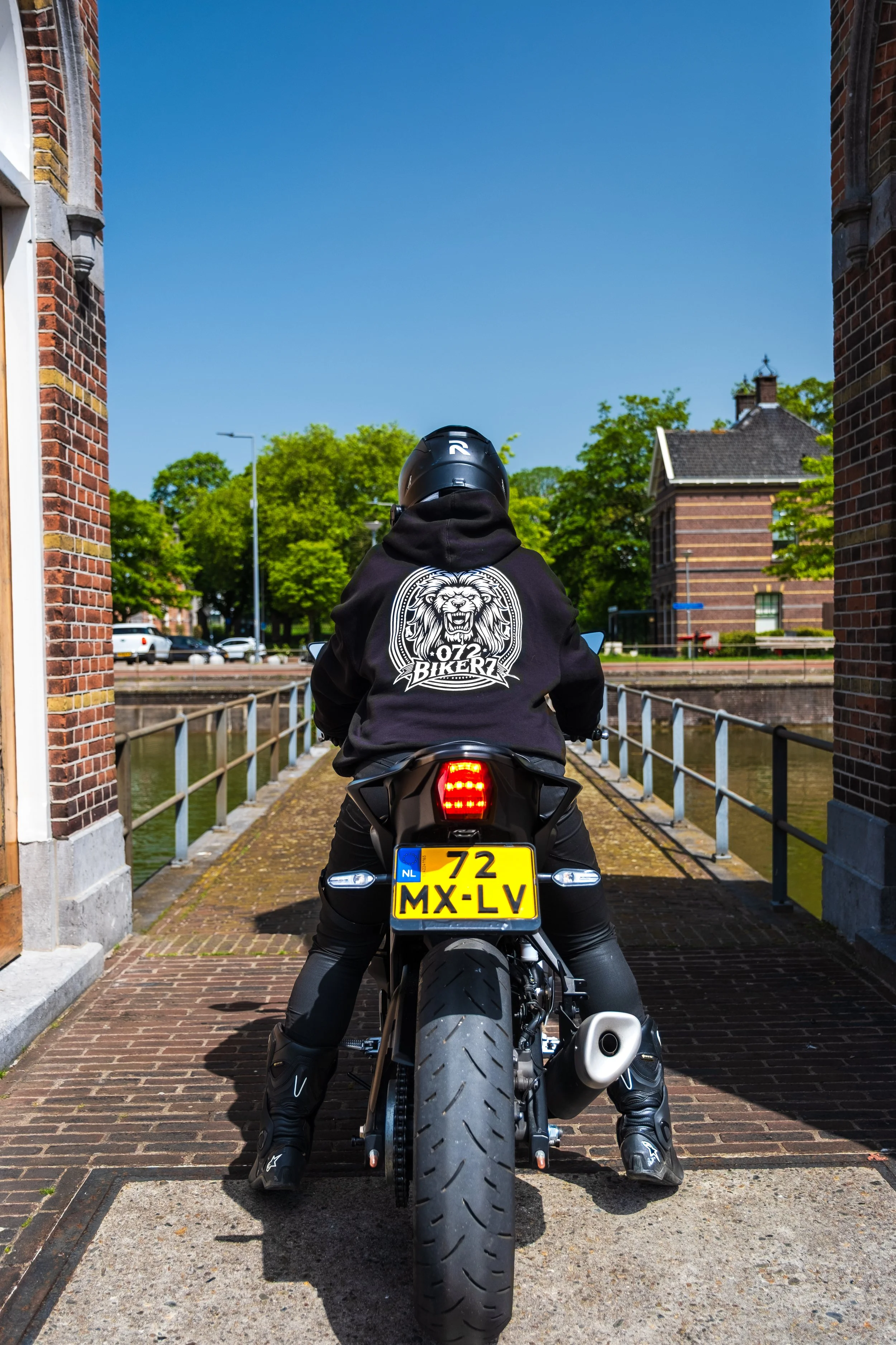 Fotoshoot Antoinette - Yamaha R3 - Rotterdam-14.jpg