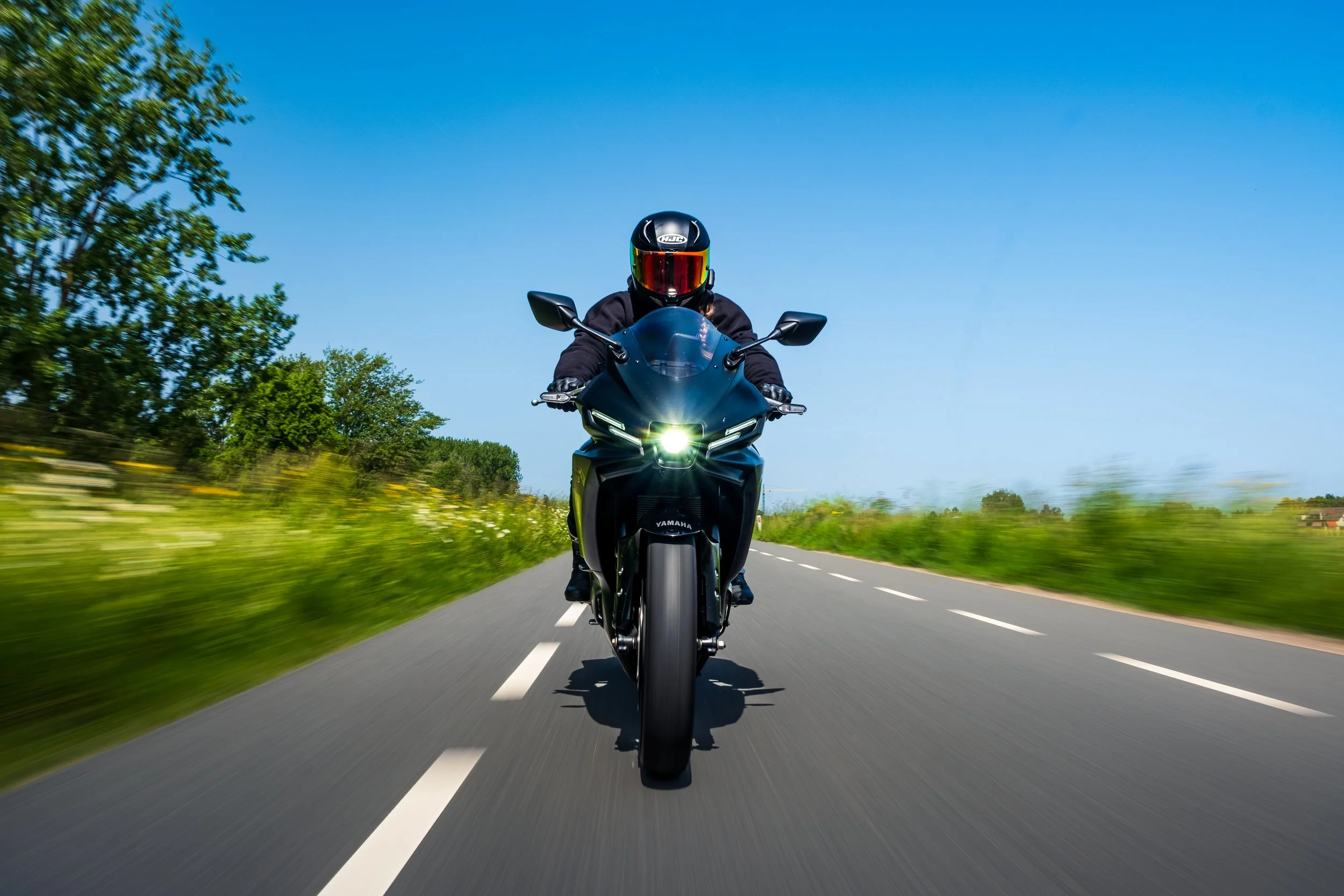 Fotoshoot Antoinette - Yamaha R3 - Rotterdam-9.jpg