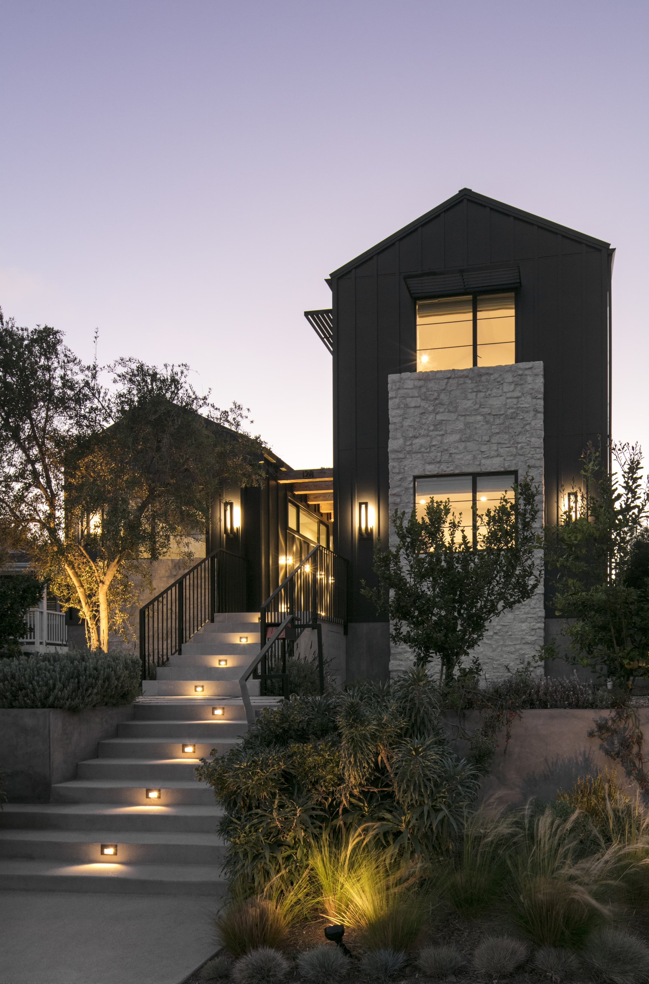 Eyoh Design - Modern Architecture - San Clemente- 19.jpg