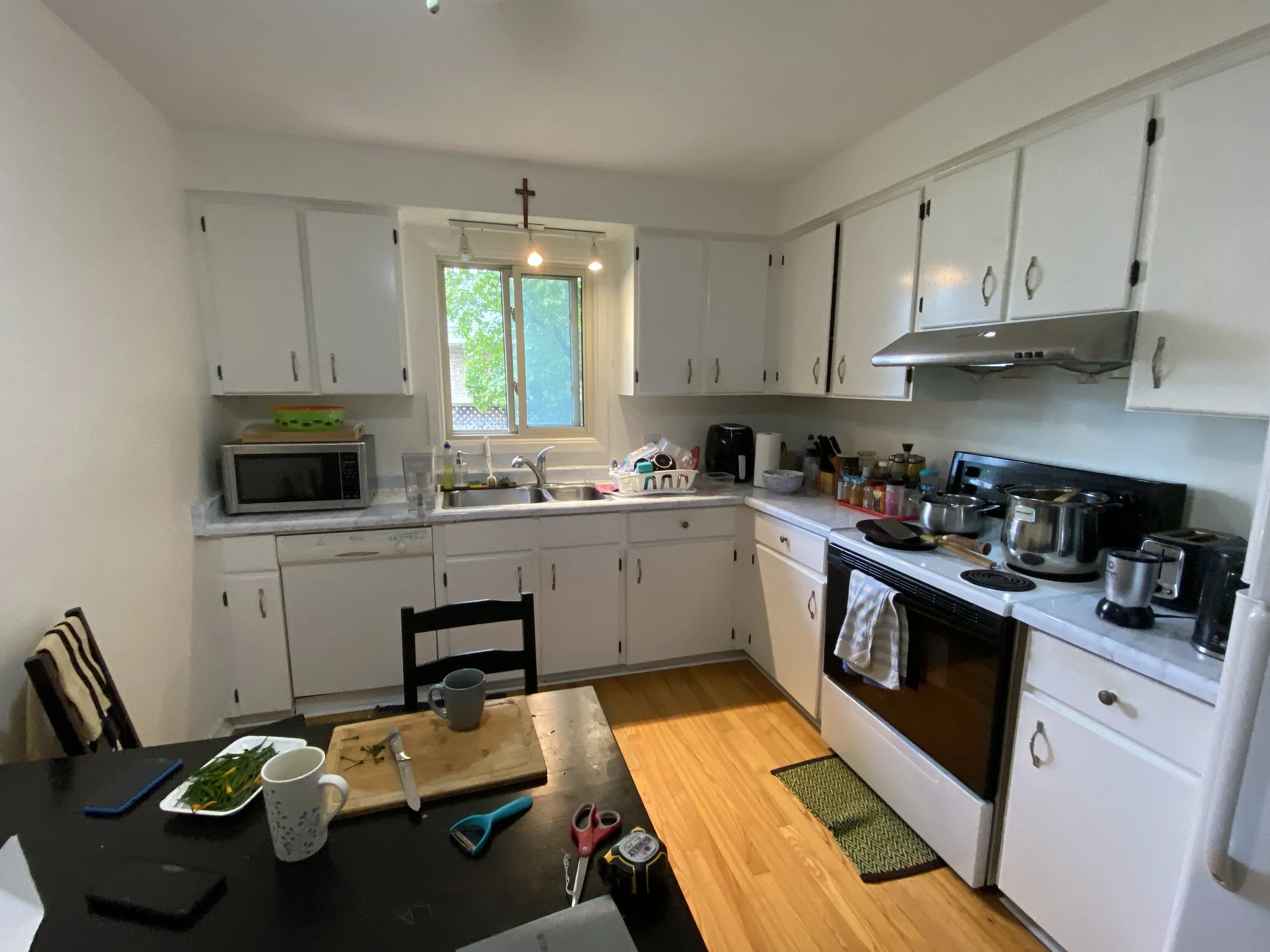 before_kitchen-min.JPG
