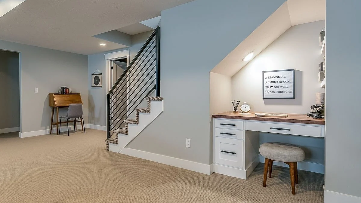 Basement  finished