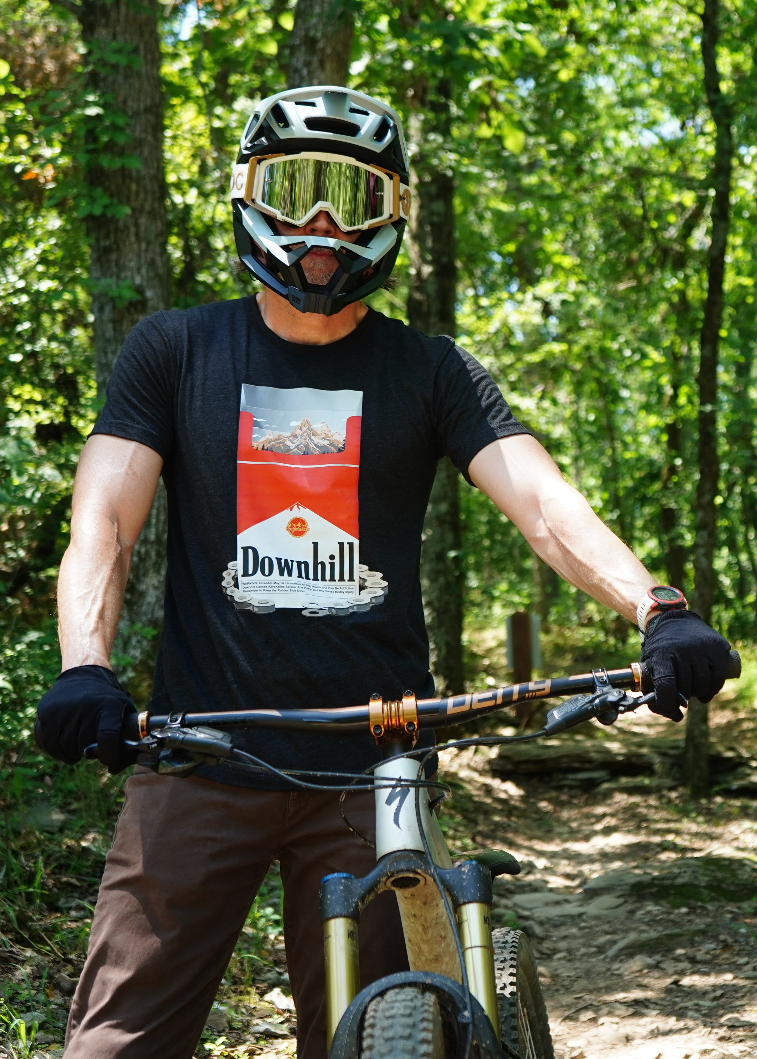 Downhill_Shirt_DSC04945.jpg
