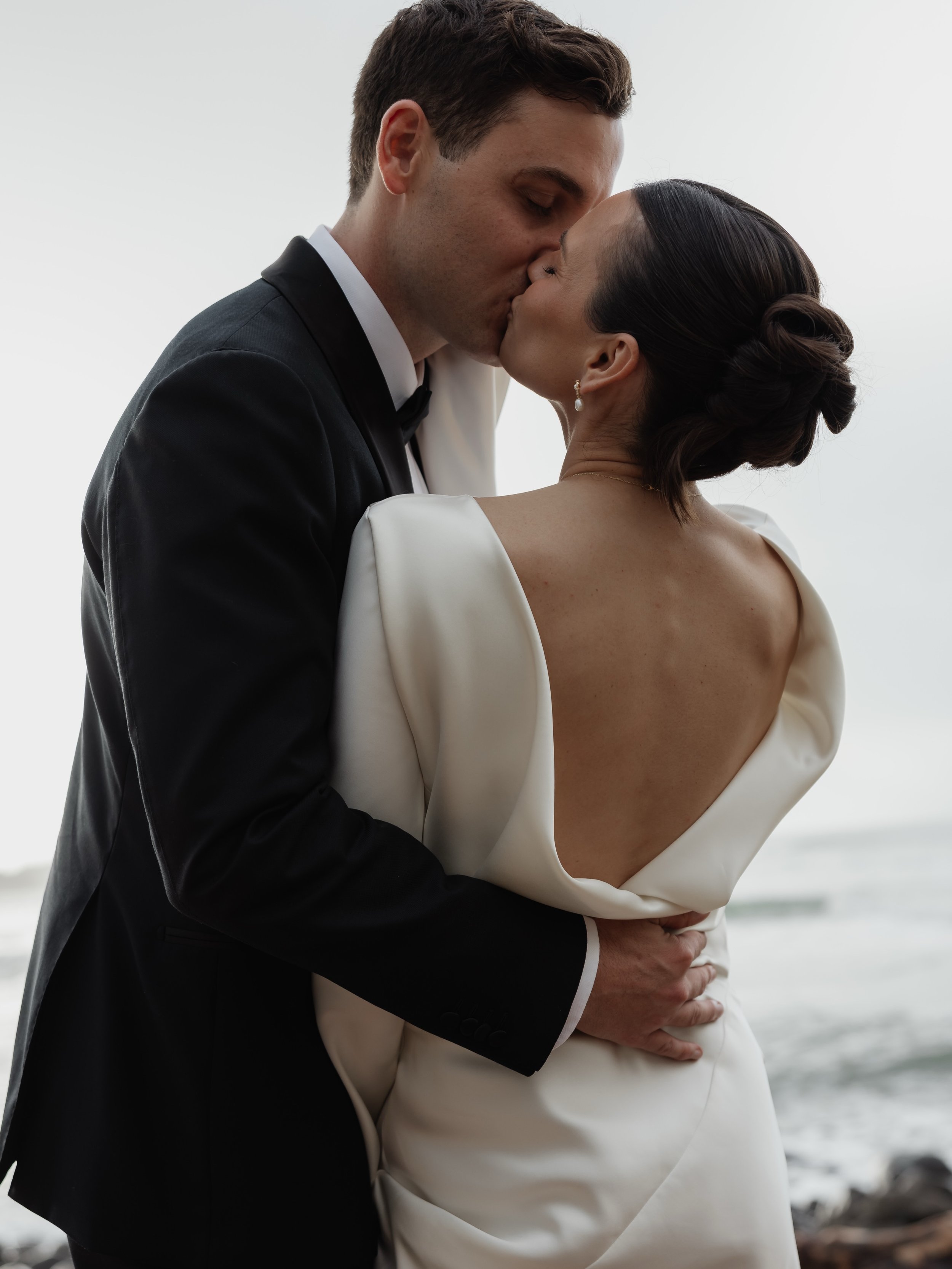 Jasmine &amp; Mackenzie&rsquo;s special day at @imrickshores 🤍

#goldcoastweddingphotographer #weddingphotographer #goldcoastwedding