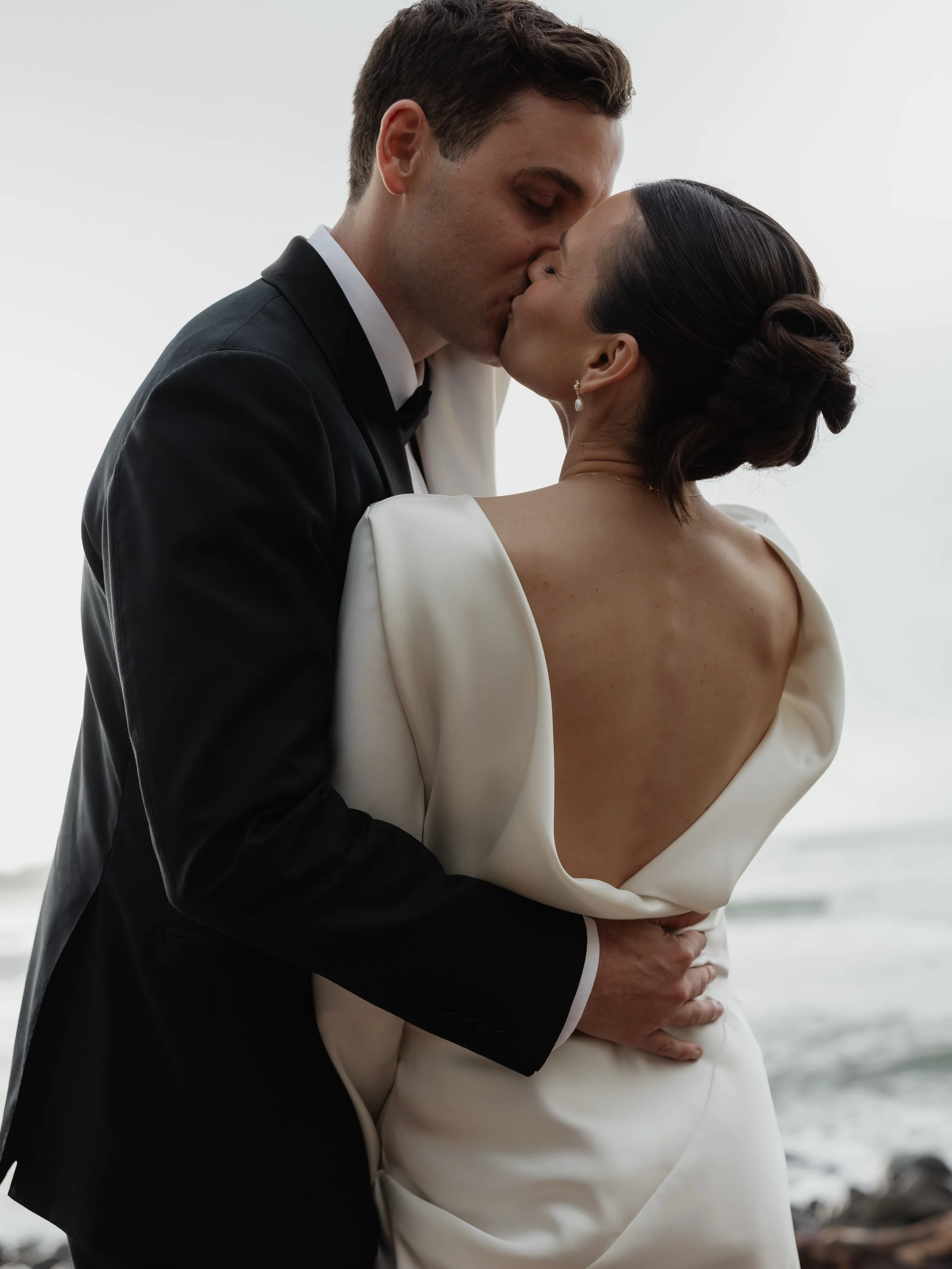 Jasmine &amp; Mackenzie&rsquo;s special day at @imrickshores 🤍

#goldcoastweddingphotographer #weddingphotographer #goldcoastwedding