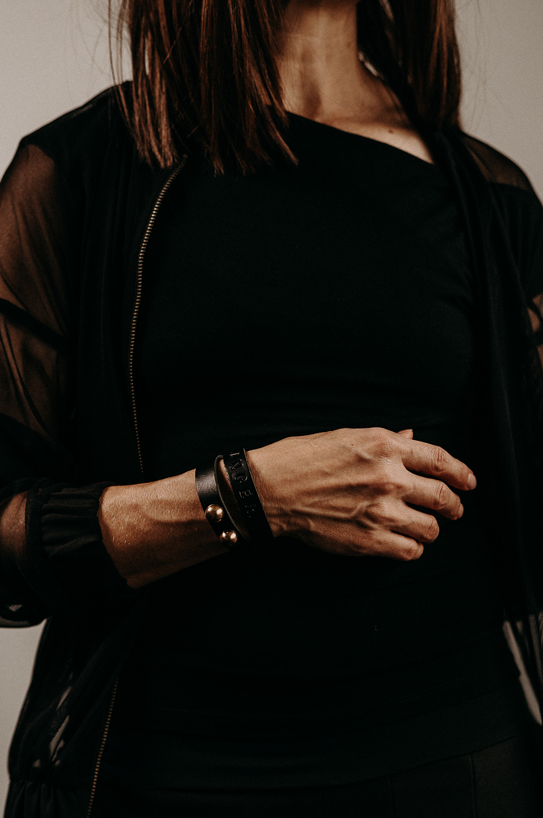 Armband med eget budskap - så väljer du rätt text 