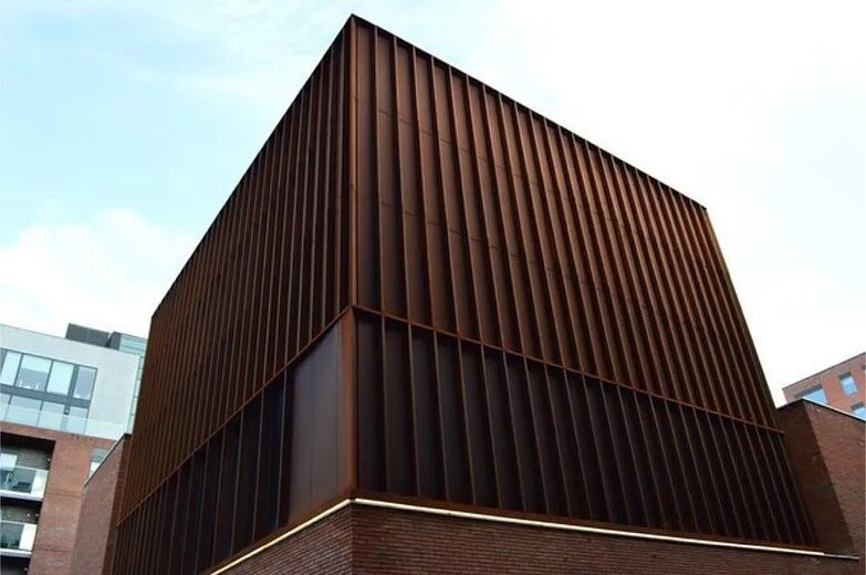 Ruukki Liberta brake-formed rainscreen panels in COR-TEN. Liberta panels are designed and manufactured to maintain accurate and project-specific dimensions. Contact us for more information. 
. . . #architect #keelarchitectural #architecture #corten #