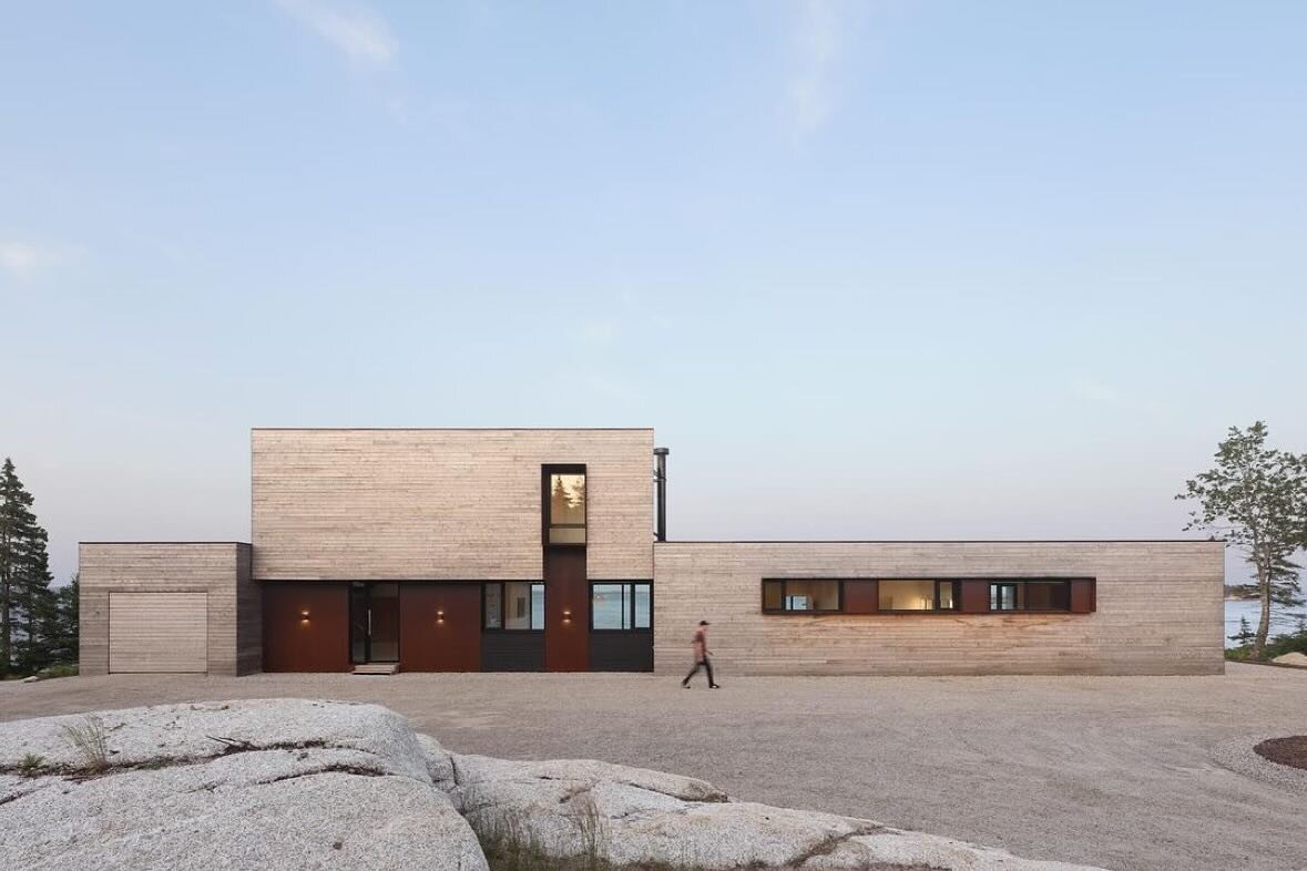 Repost from @ironbound.steel
&bull;
11ga Weathering Steel | Rockbound | Omar Gandhi Architects |Aspotogan Peninsula, NS

Architect: @og_architect 
Structural:  @blackwellengineers 
Build: @mrbmrb
Steel: @urbanhandcraftns 
Photography: @emaphotographi