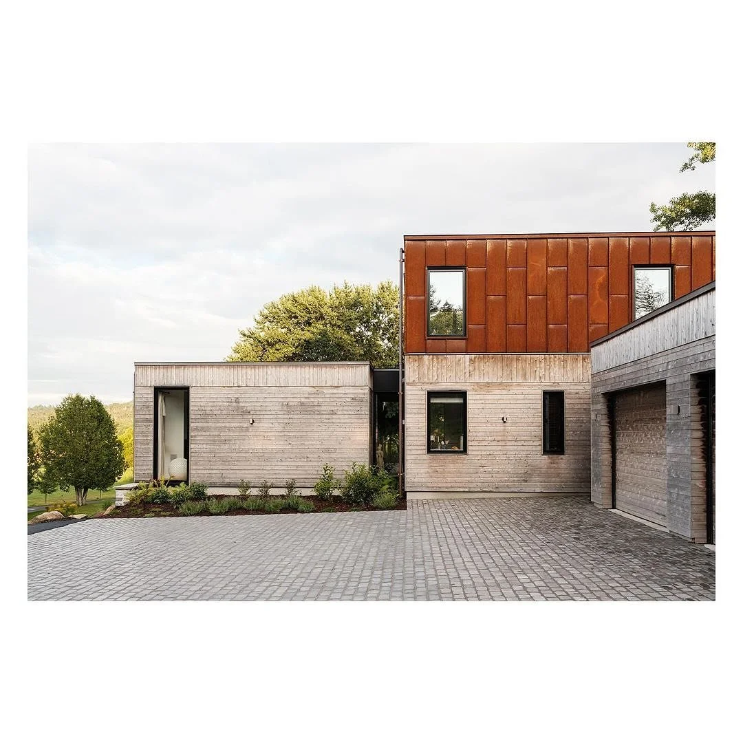 Terre et Lumiere | Quebec | 22ga weathering steel standing seam. 
.
.
Architect: @acre_architects 
Builders: @ecohab_boreales
📸 @ulysse_lemerise 
.
#acrearchitects #terrelumiere #sustainablehouses #corten #steel