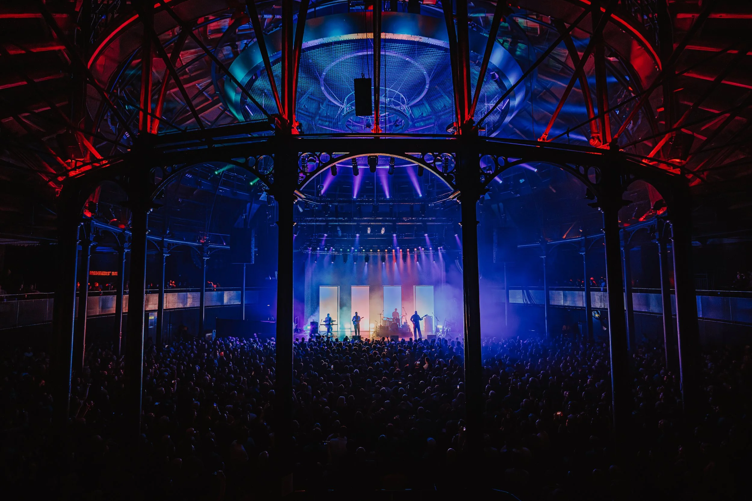 lastlight - White Lies - The Roundhouse - 31st January 2026 by Luke Dyson - LD2_0012.jpg