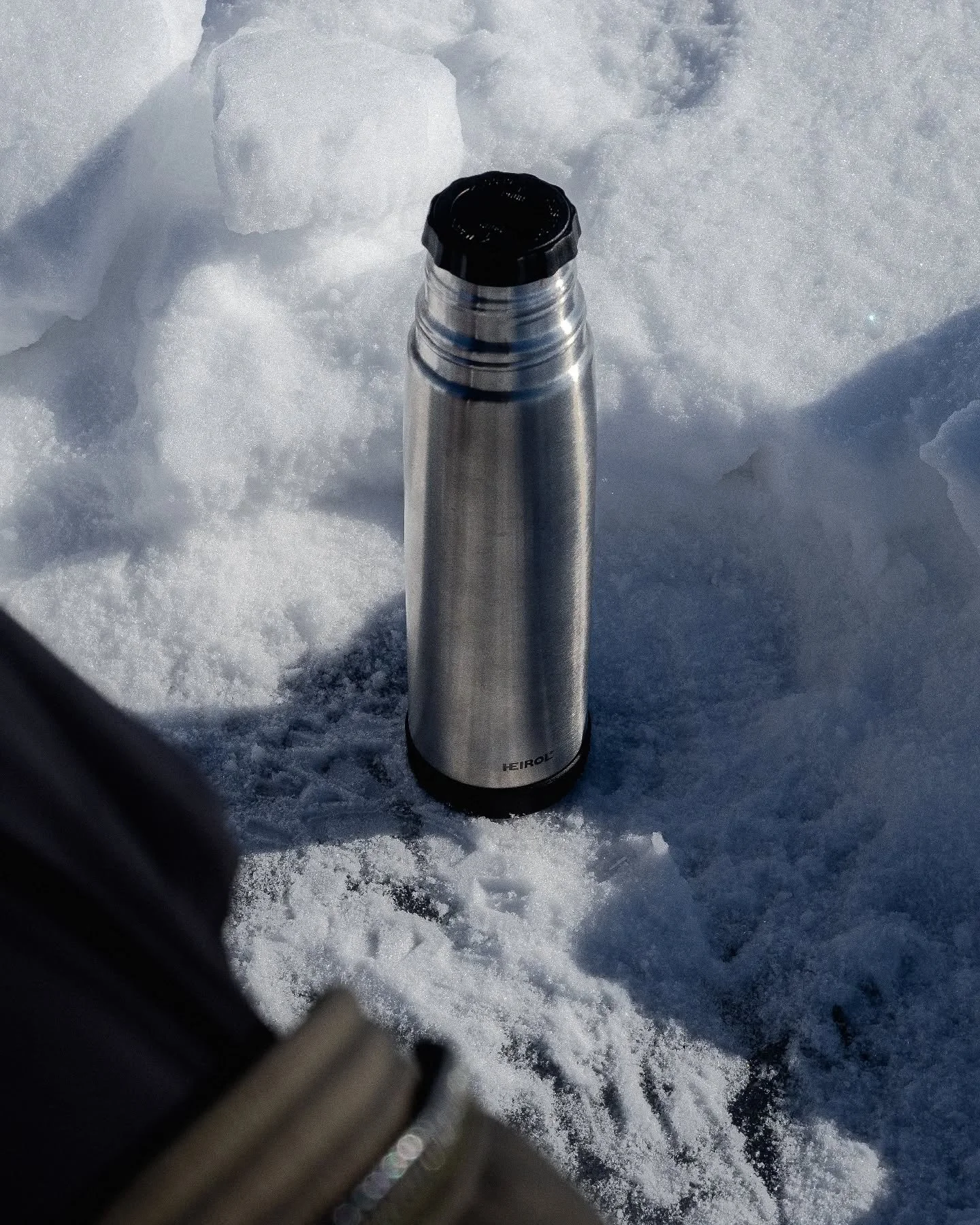 Weekend bliss 🌞 Kyll&auml; h&ouml;llii! #icefishing #iceswim #p&auml;iv&auml;sauna
