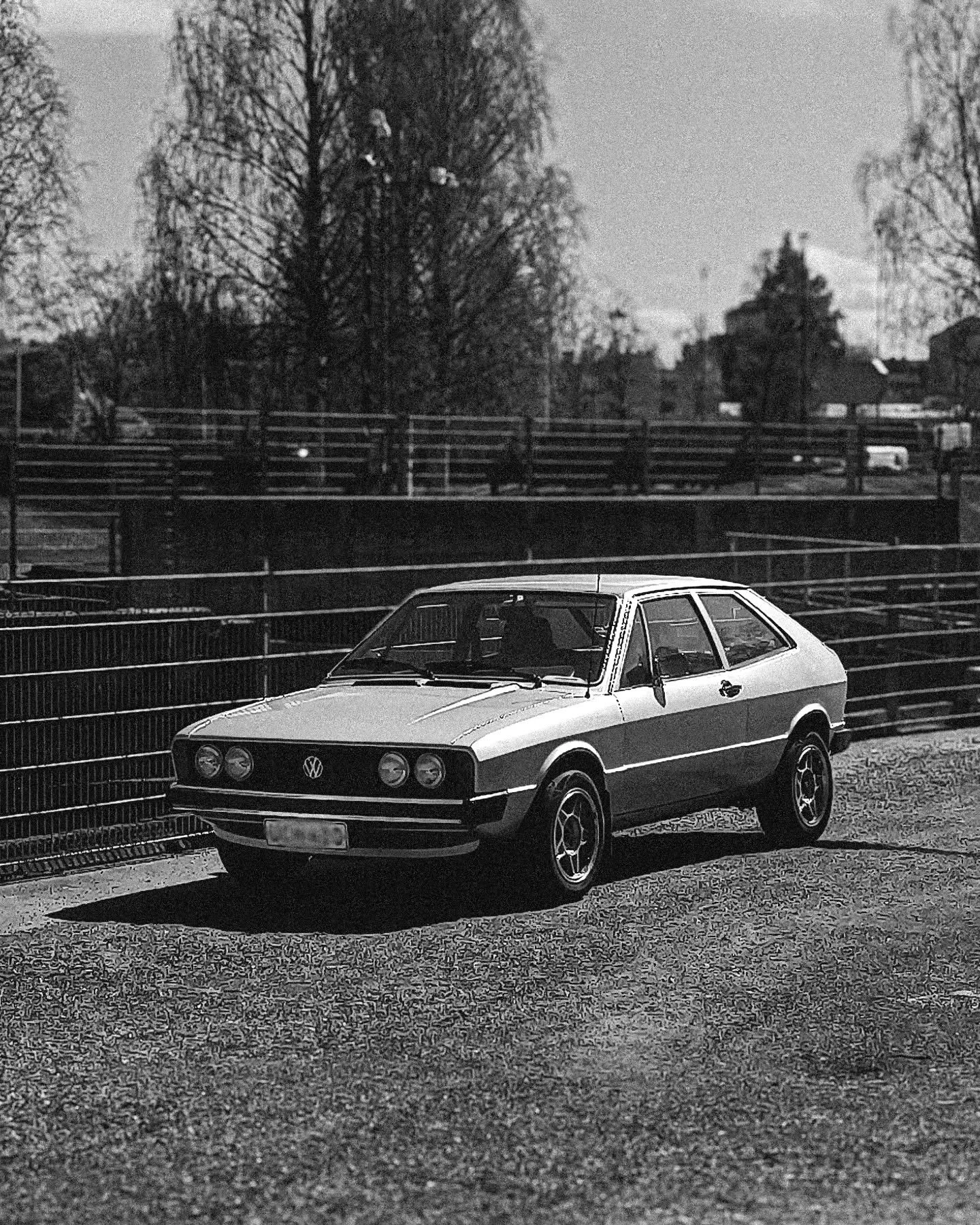 A &quot;dream car&quot; is&nbsp;a vehicle that satisfies wish fulfillment, often associated with supercars or other high-performance cars.&nbsp;It can represent aspirations, freedom, and control.&nbsp;The term can also be used in a more general sense