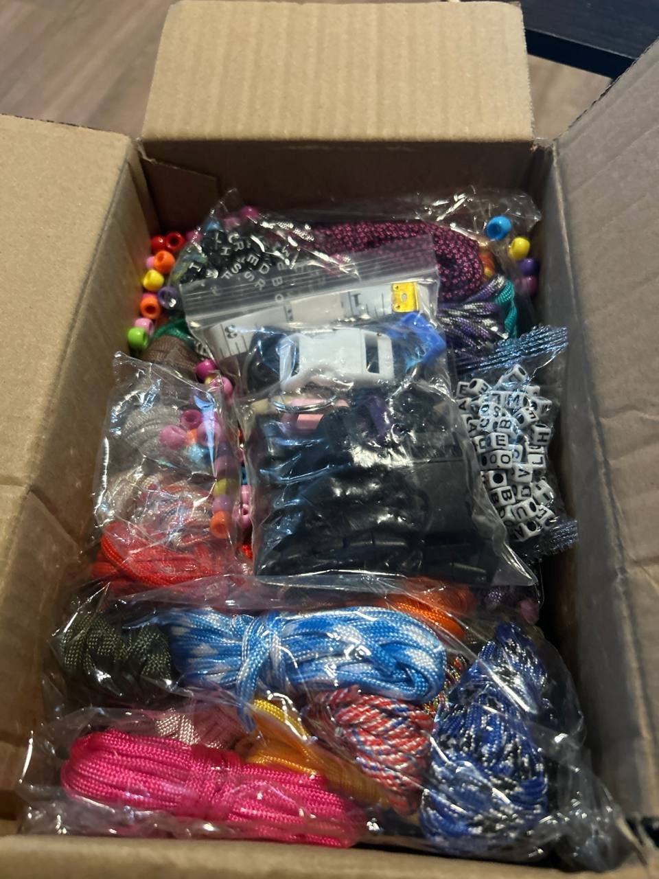 Paracord Bracelet Making Kit..jpg
