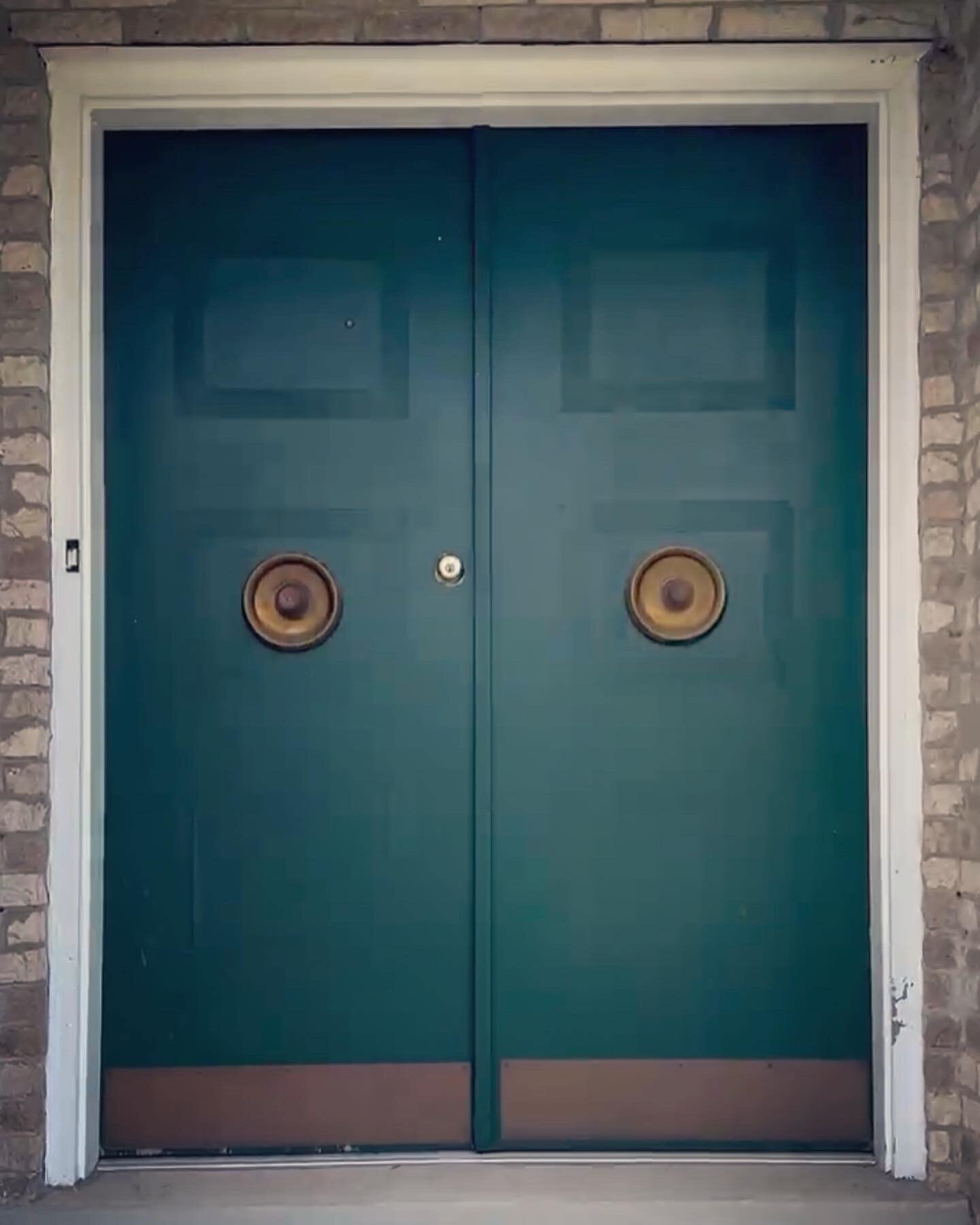 Speaking of moving (which I do moreso on my personal @dunlap account), one of the more exciting features of where we&rsquo;re moving to is that it features what I consider the modern (well, mid-century) equivalent of a #Hobbit door.

No, it doesn&rsq