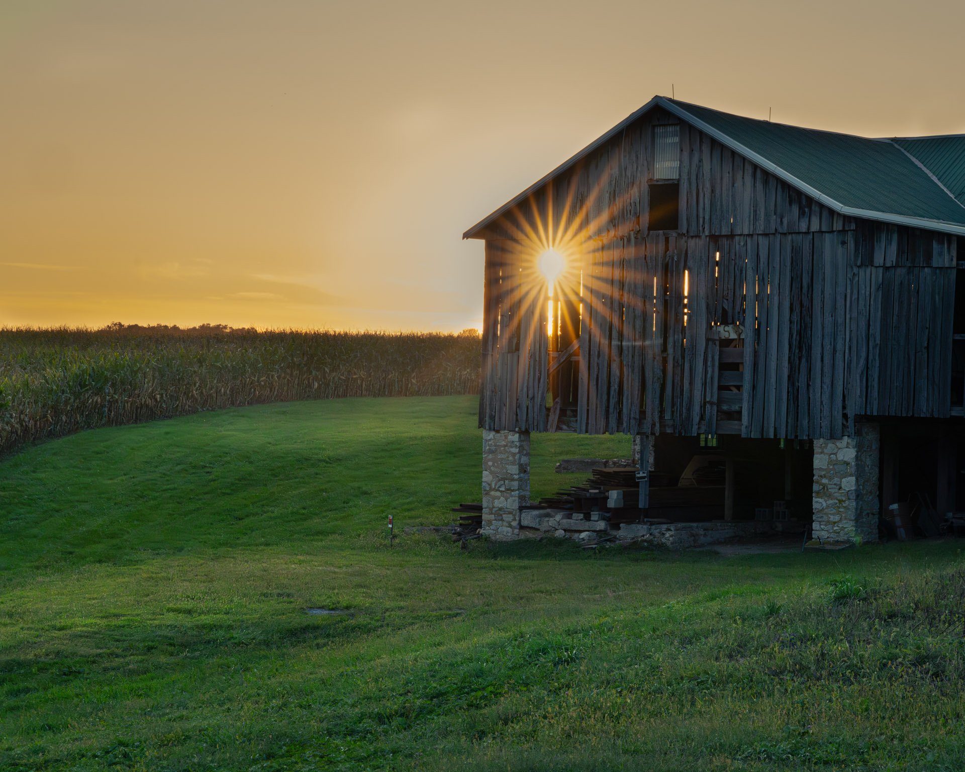 Barns & Farms