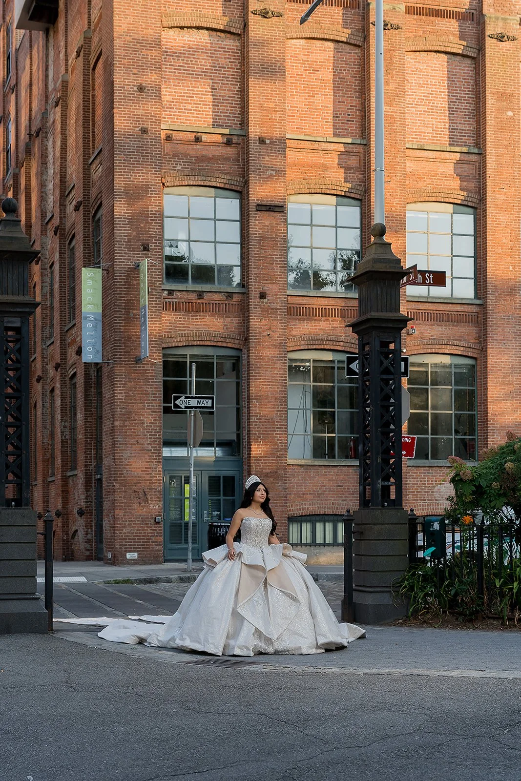 quinceanera Phtoshoot-dumbo brooklyn 2.jpg