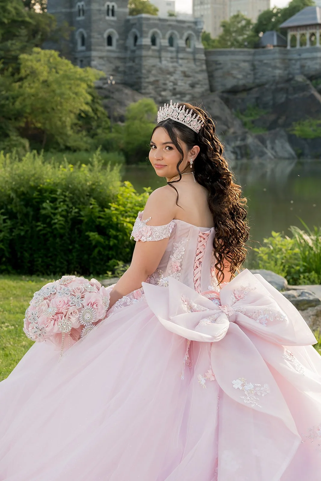 sweet16-photoshoot-pink-dress-Belvedere-Castle-central-park.jpg