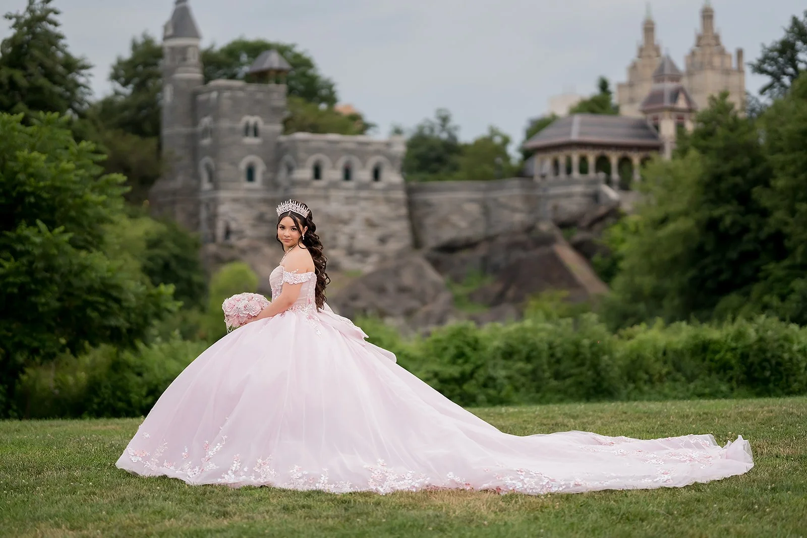 quinceanera-photoshoot-pink-dress-Belvedere-Castle-central-park-new-york.jpg
