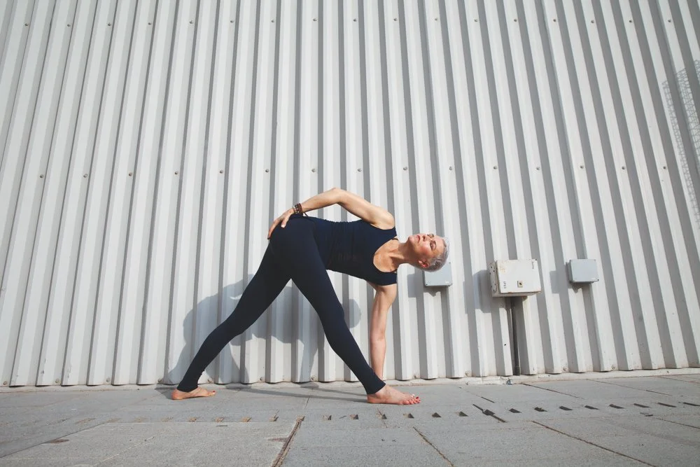 How Long Should You Hold a Stretch? What Yoga &amp; Research Actually Say