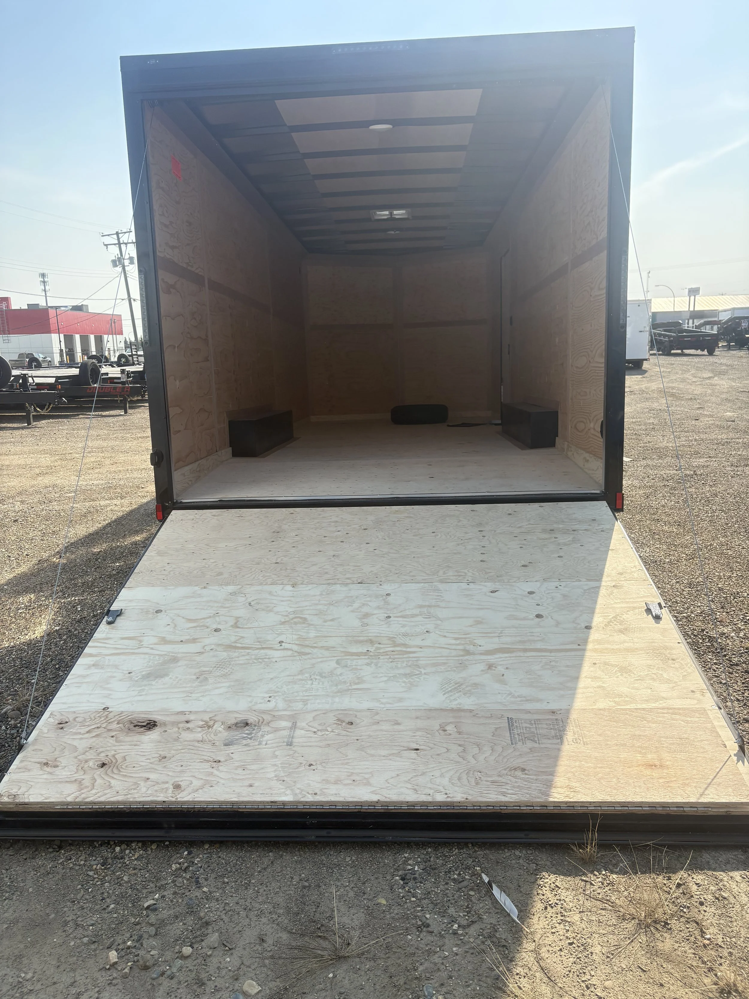 807372_Cargo_Mate_Enclosed_Trailer_Door_Down.jpeg