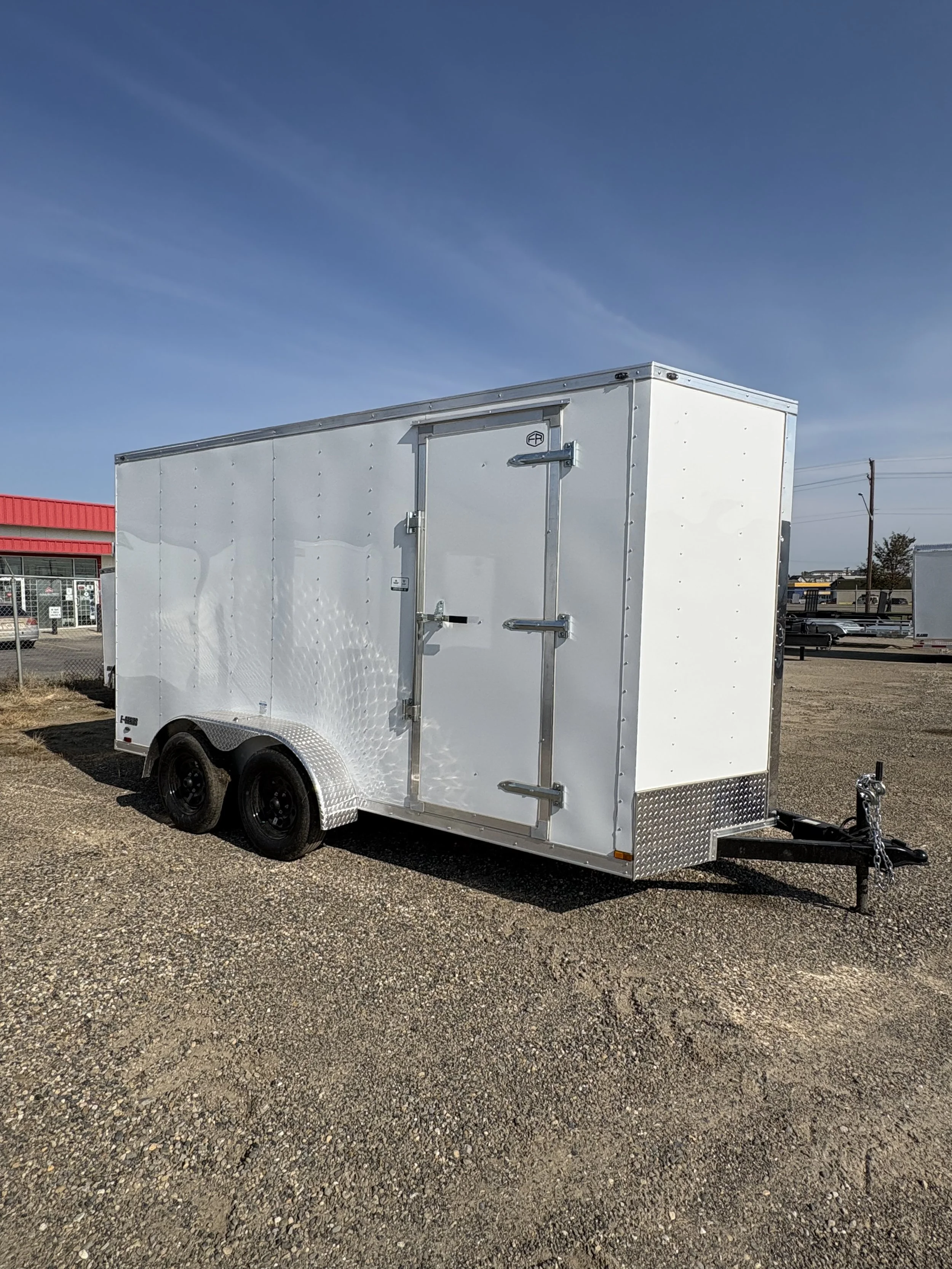 806913_Cargo_Mate_Enclosed_Left_Side.jpeg