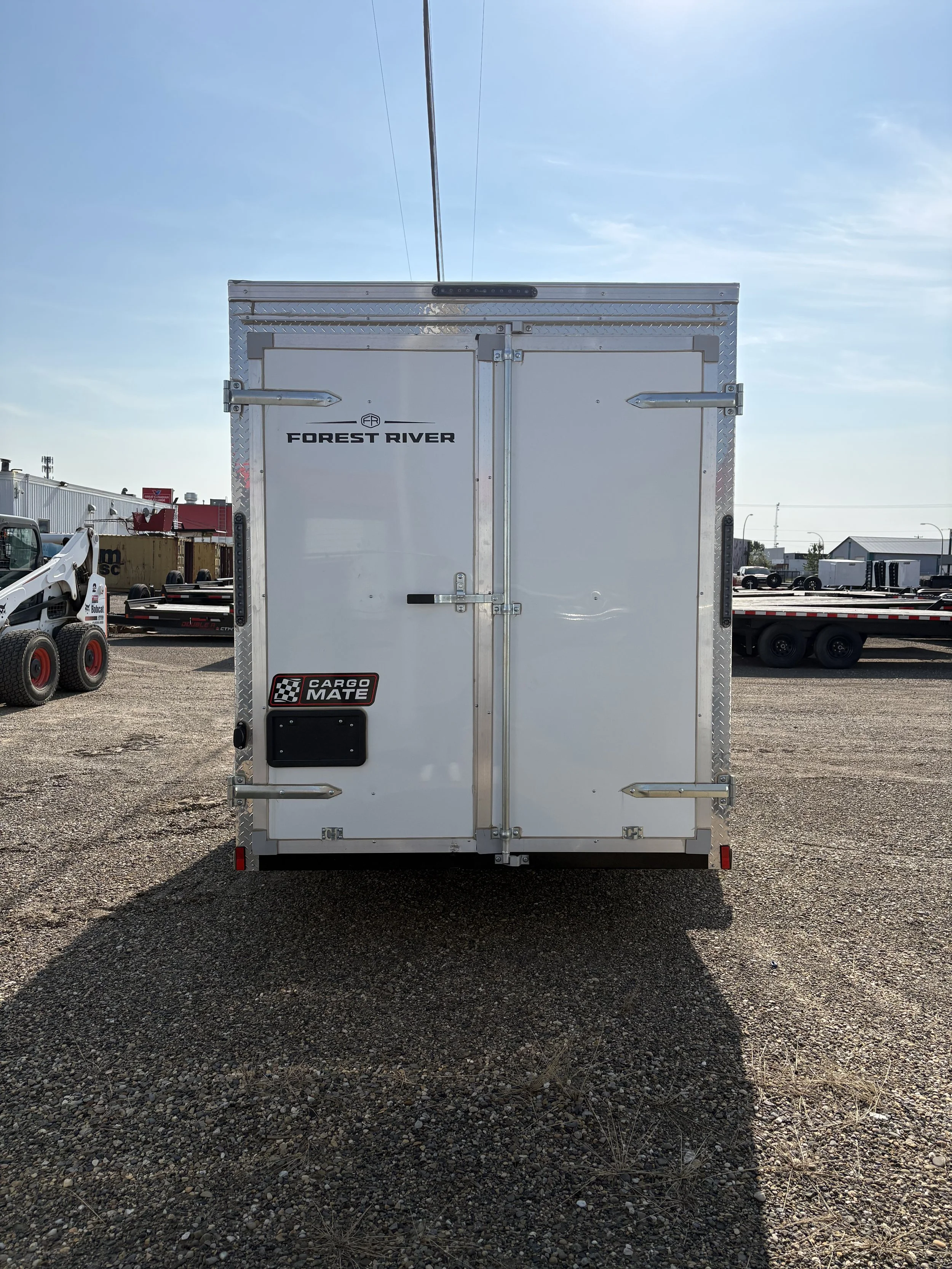 805600_Cargo_Mate_Enclosed_Back.jpeg