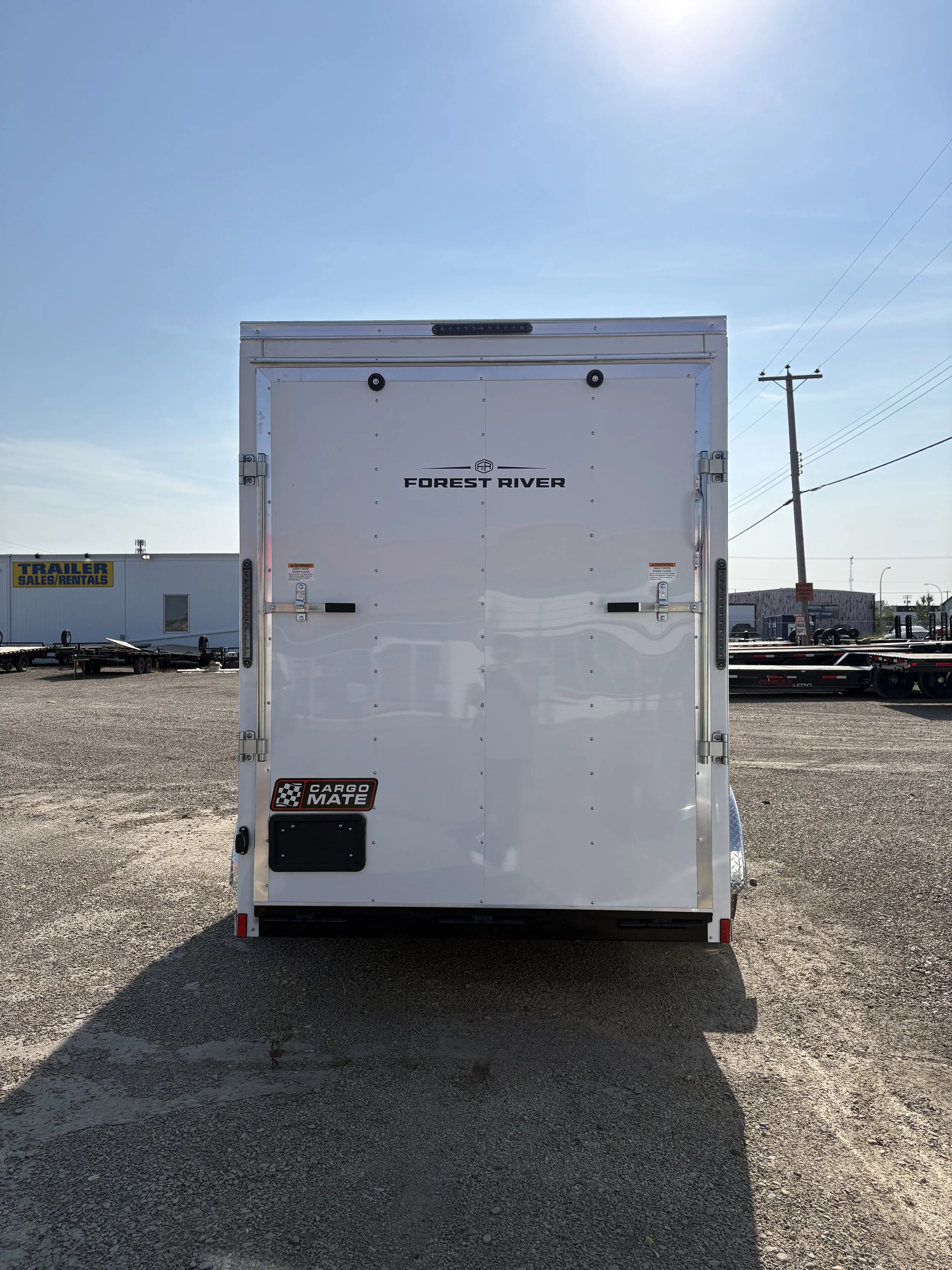 806912_Cargo_Mate_Enclosed_Back.jpeg