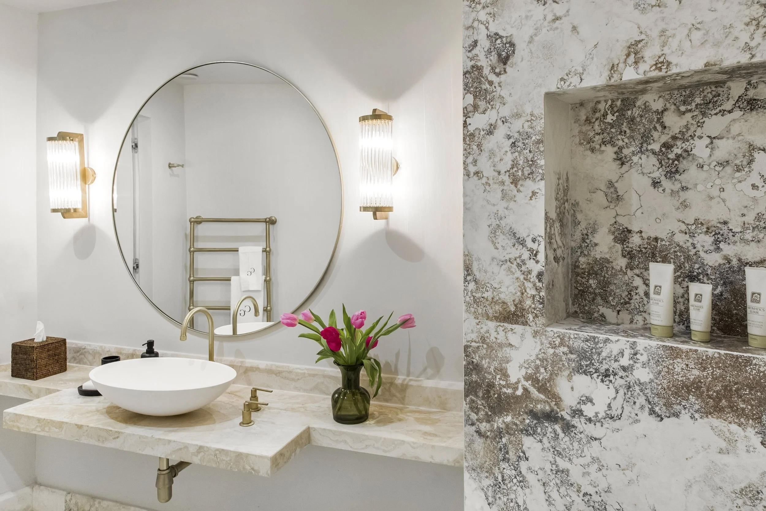 Tuscany Villa Vacations Villa Saracino Junior Suite Bathroom 2.jpg