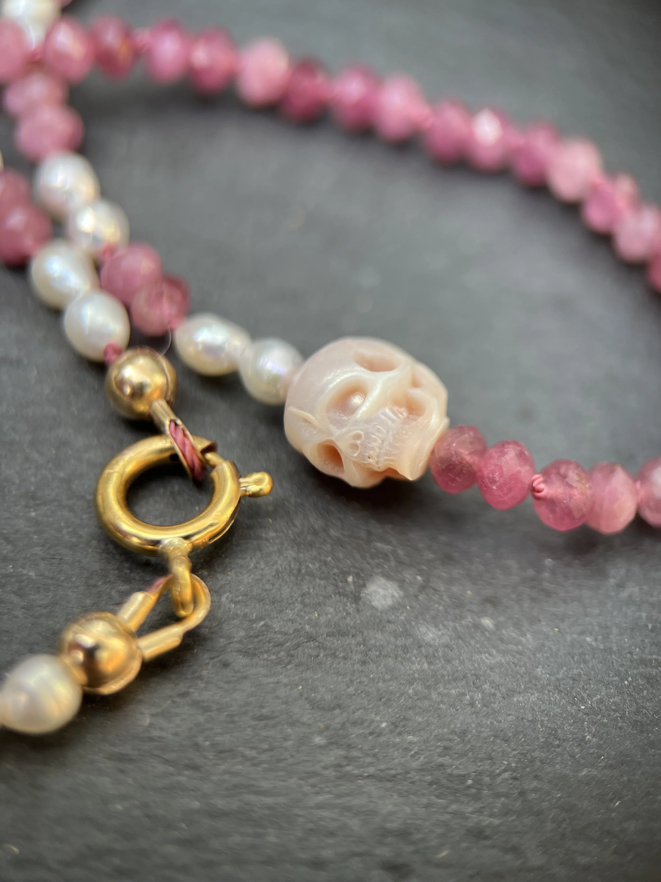 Toermalijn schedel 8.jpeg