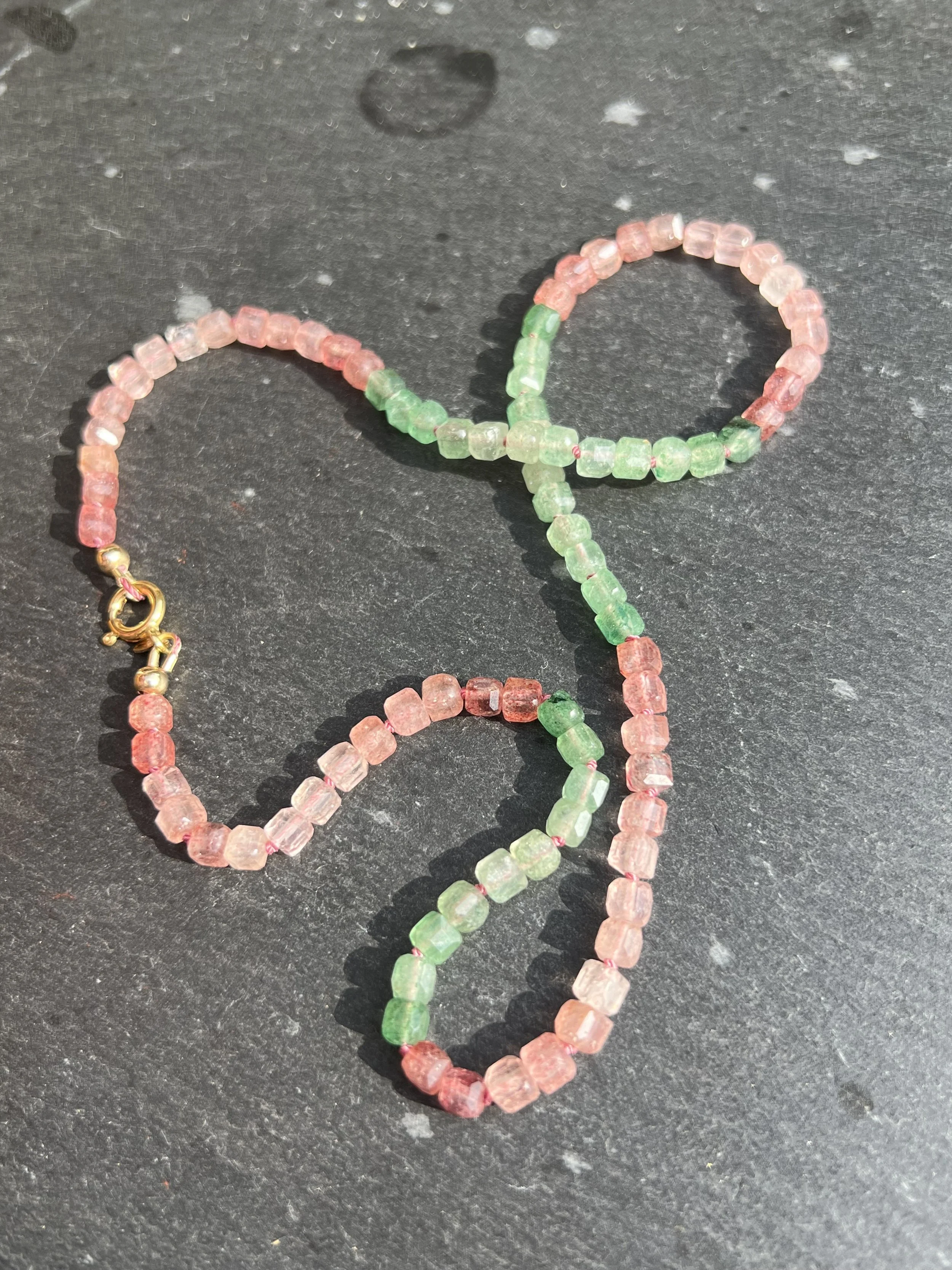 Ketting aardbeienkwarts 3.jpeg
