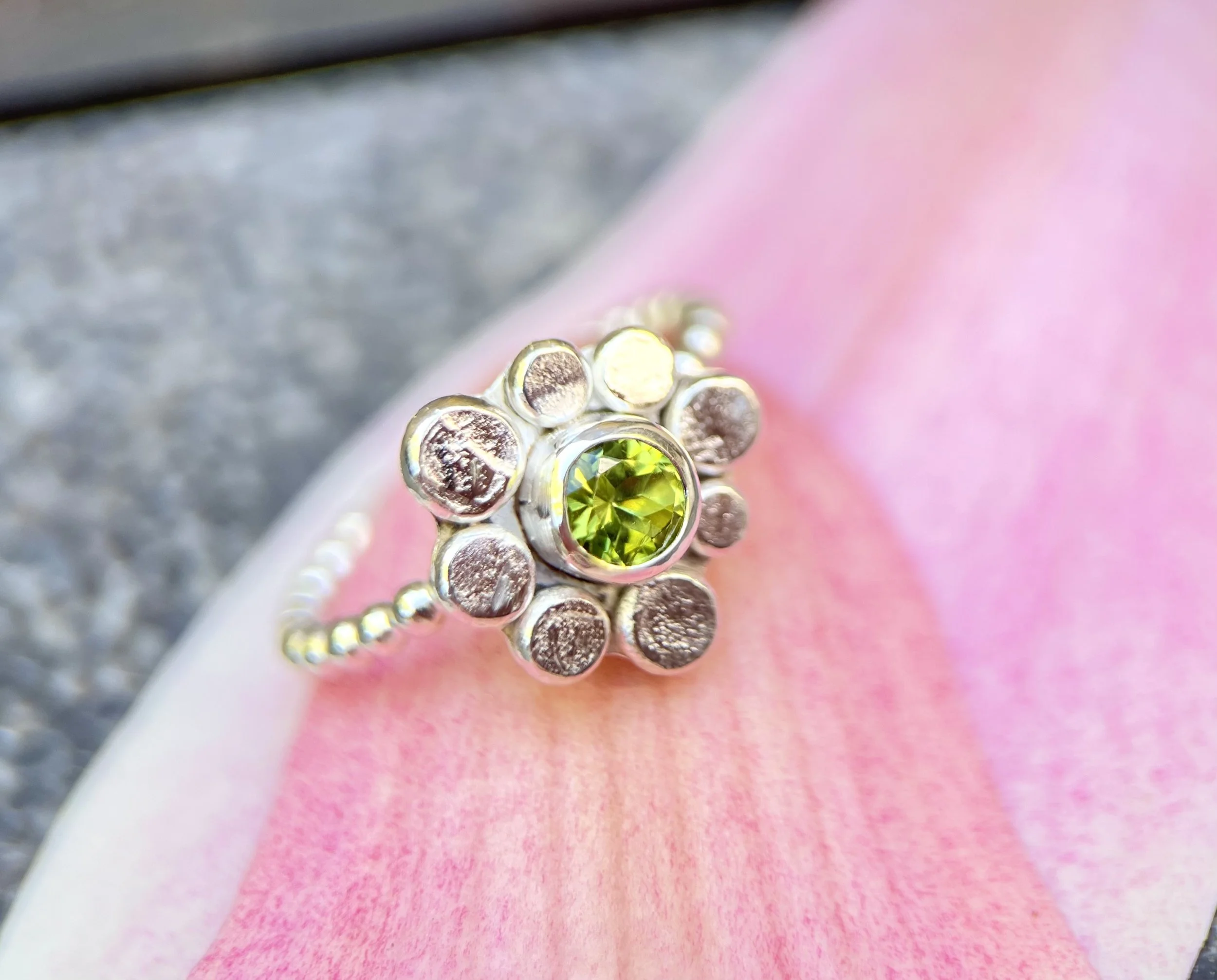 Peridot bloem 7.jpeg