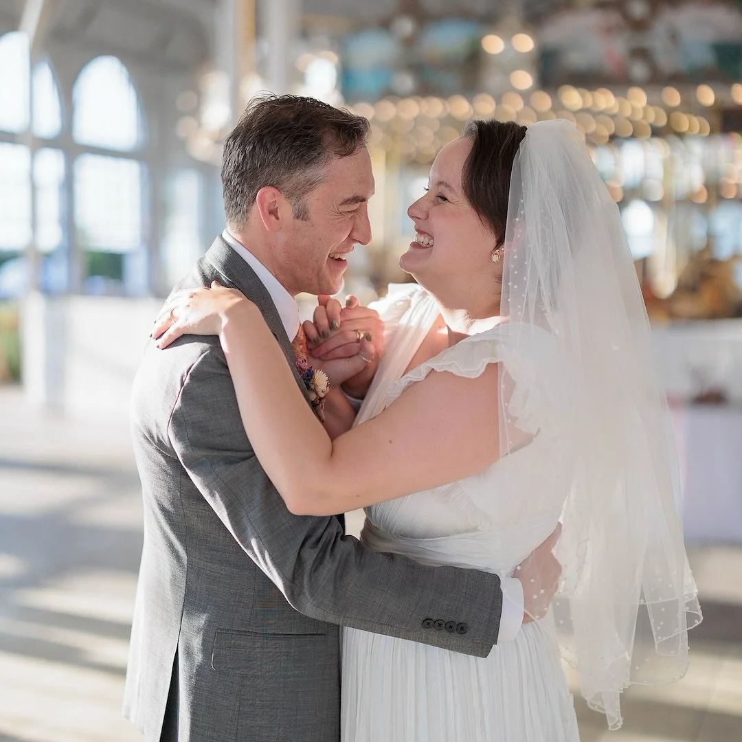 ~ 6.25.25 ~ 

our nuptials in photos of us sweating and crying and laughing and smoochin&rsquo; 🧡 (okie last wedding post I promise)

📷 @kbyphotos @weddingsbykenneth 
🌼 @fairy_meadow_flowers, arranged by family
🎶 my amazing brother @azr_donny 
🍸
