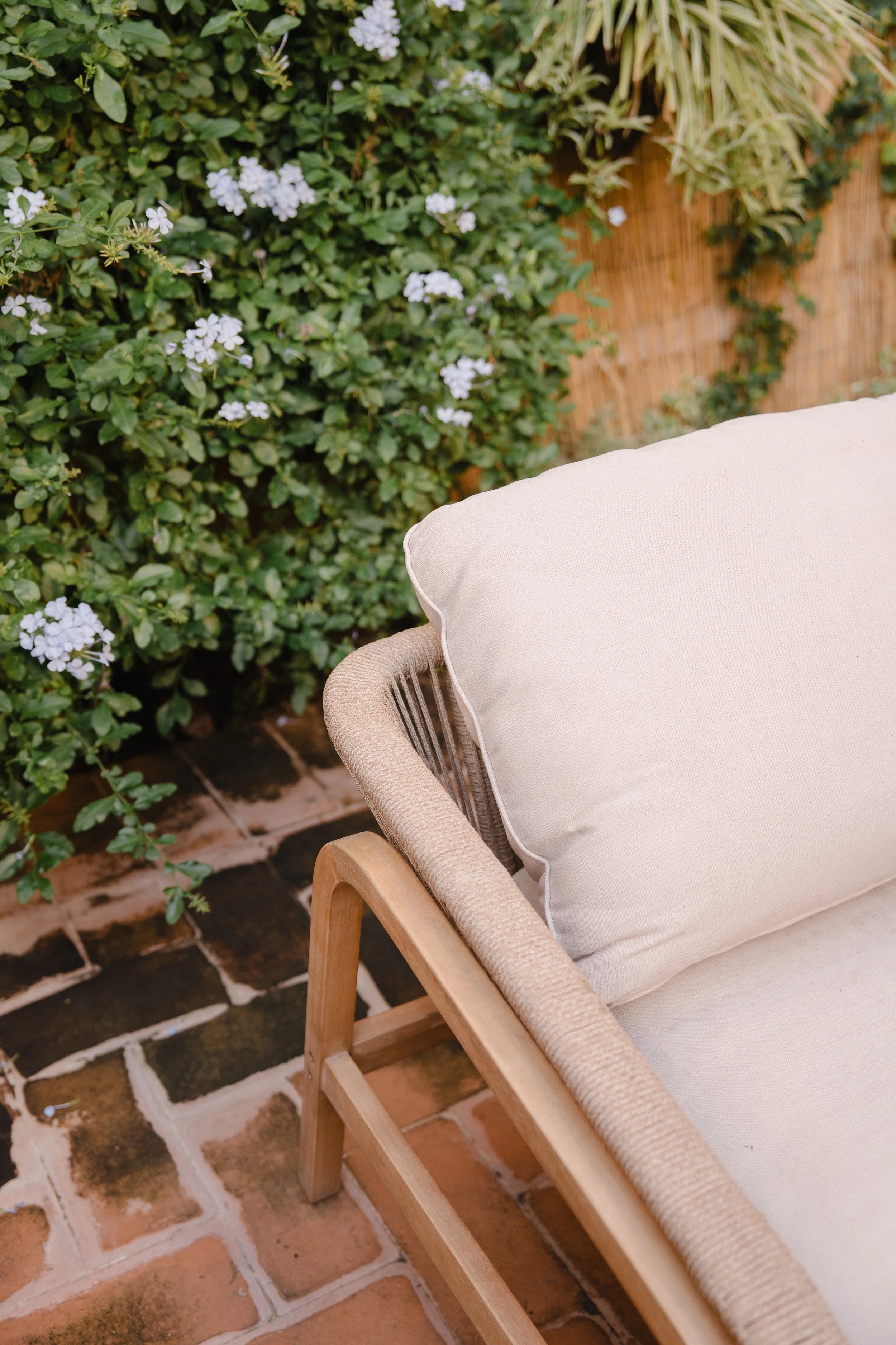 Mediterranean Residential Interior  Timeless Design in Barcelona (18).jpg