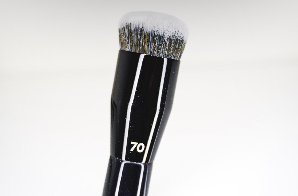 Foundation Brush #70