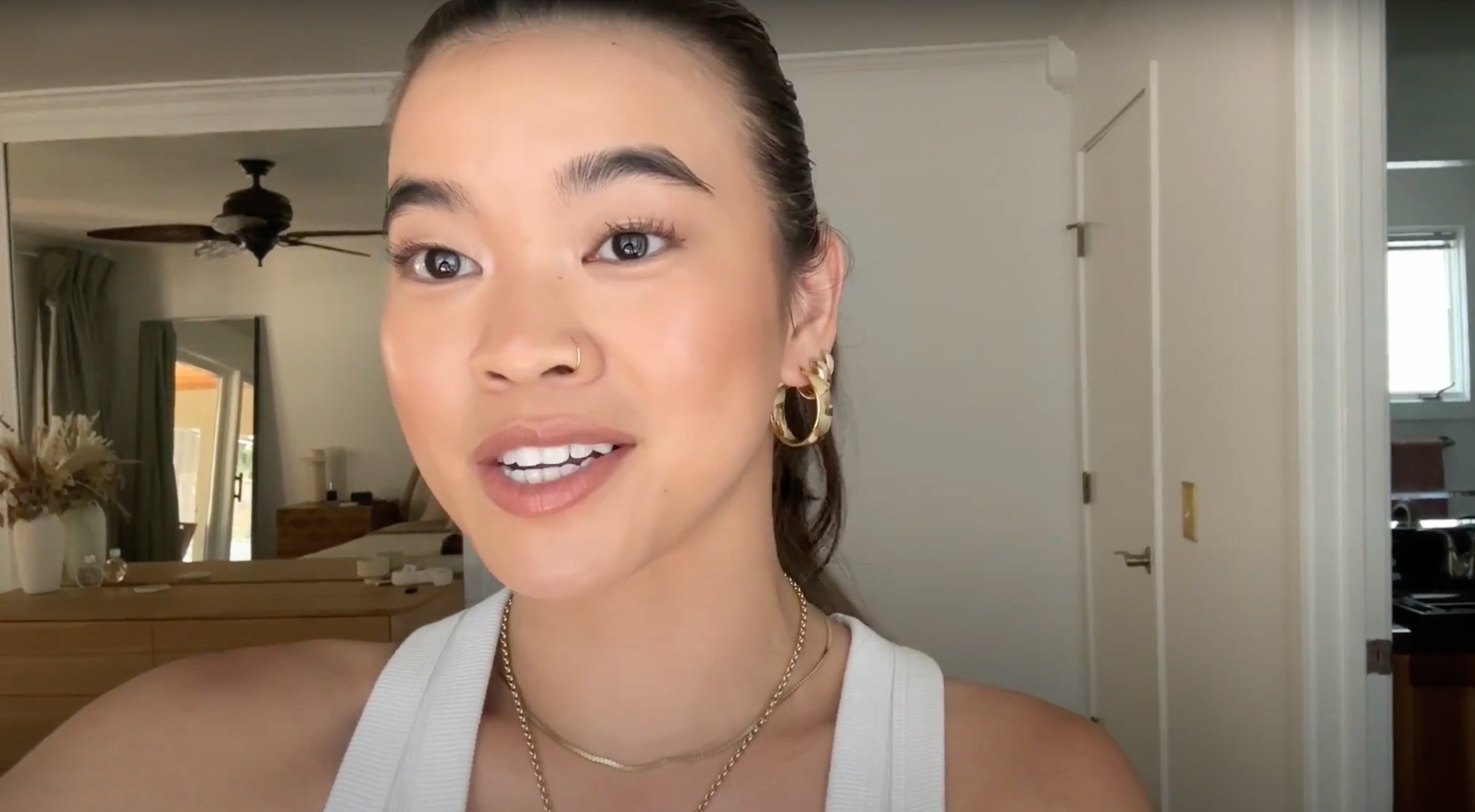 GLOSSIER - GET READY WITH CHLOE WEN