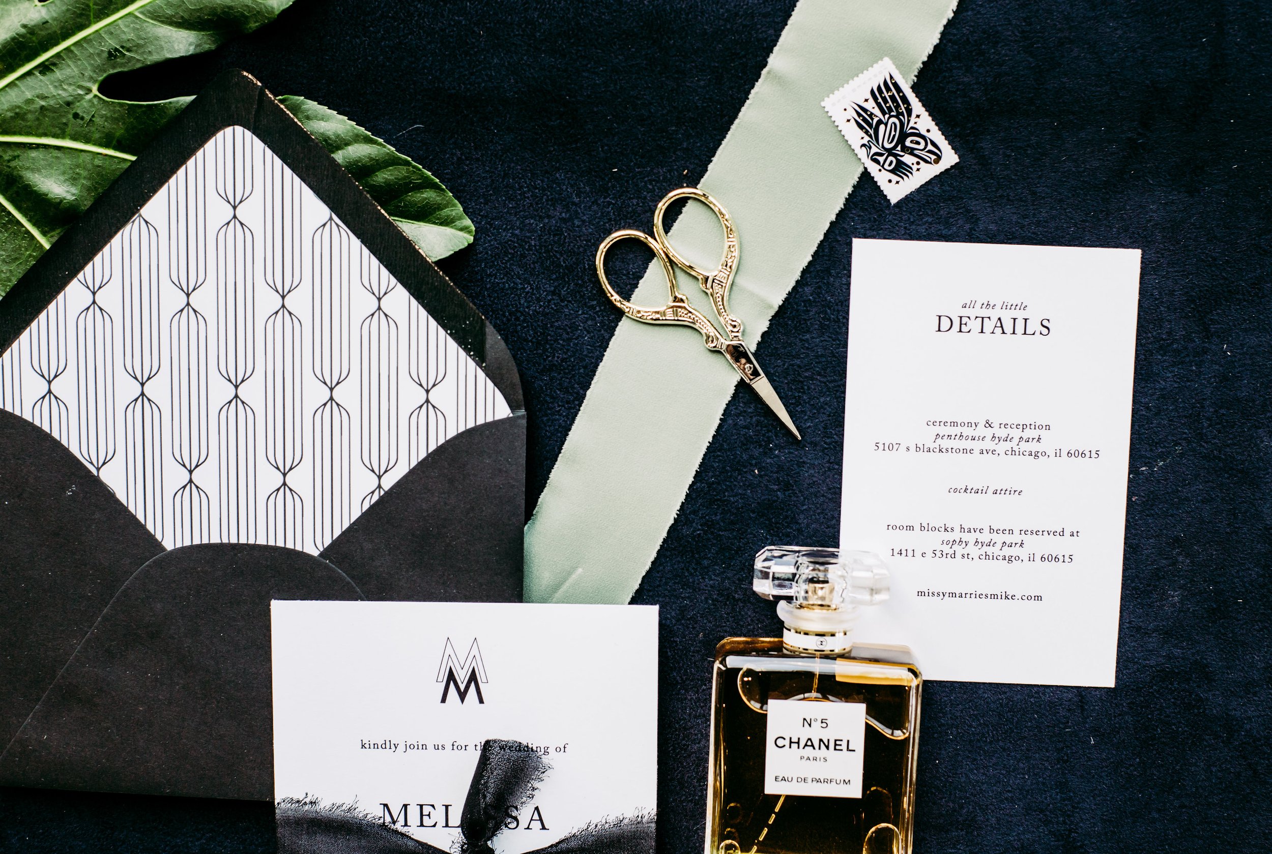 Charla Dee Photos Grand Rapids Chicago Detroit Destination Wedding Photographer Penthouse Hyde Park 8.jpg