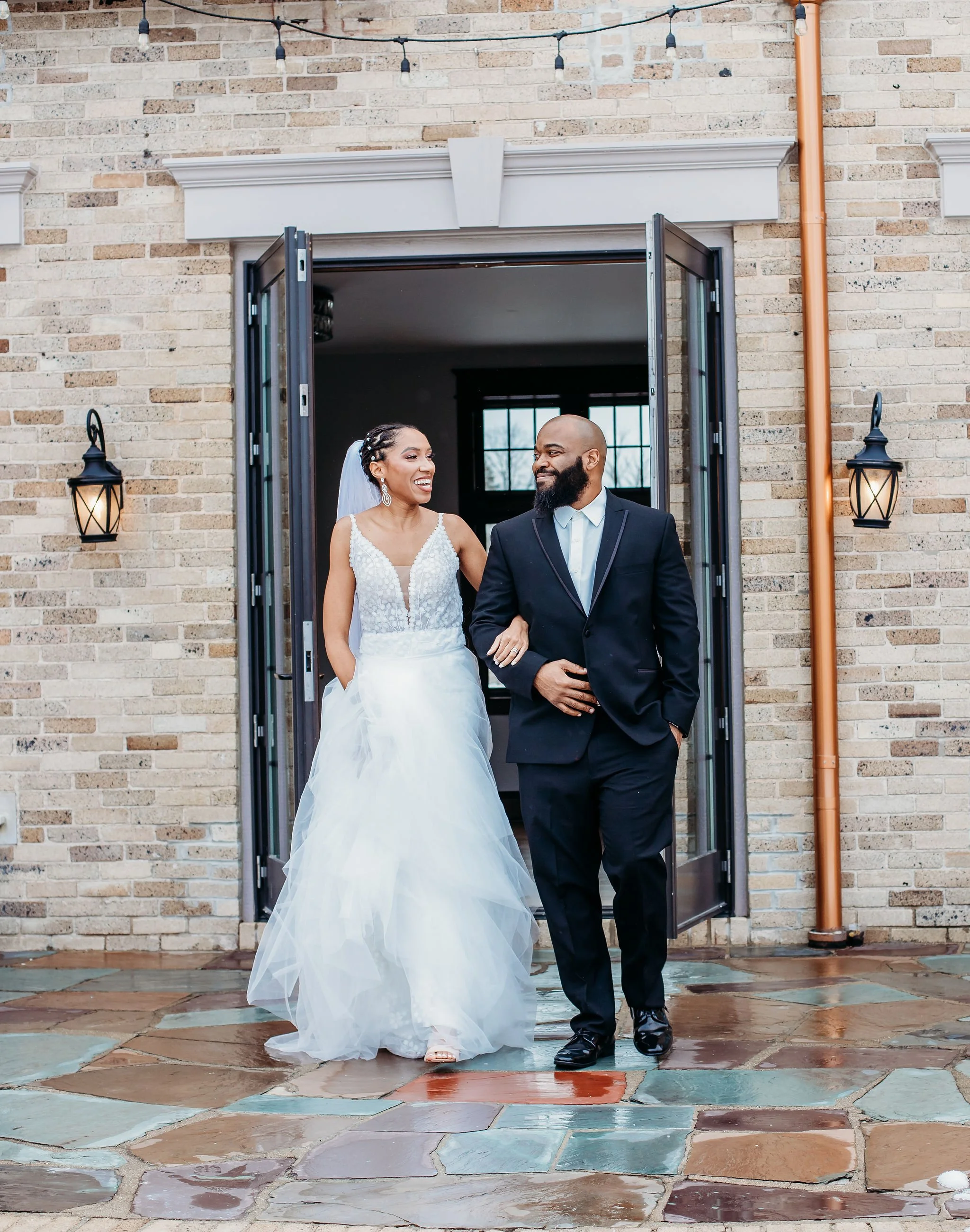 Charla Dee Photos Grand Rapids Detroit Chicago Destination Wedding Photographer Venue3Two.jpg