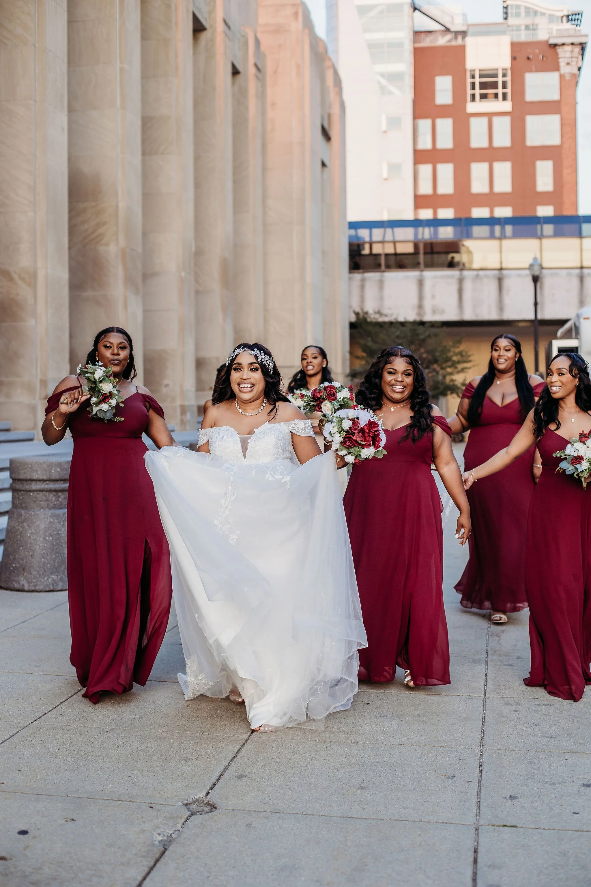 Charla Dee Photos Grand Rapids Chicago Detroit Destination Wedding Photographer Devos Center.jpg