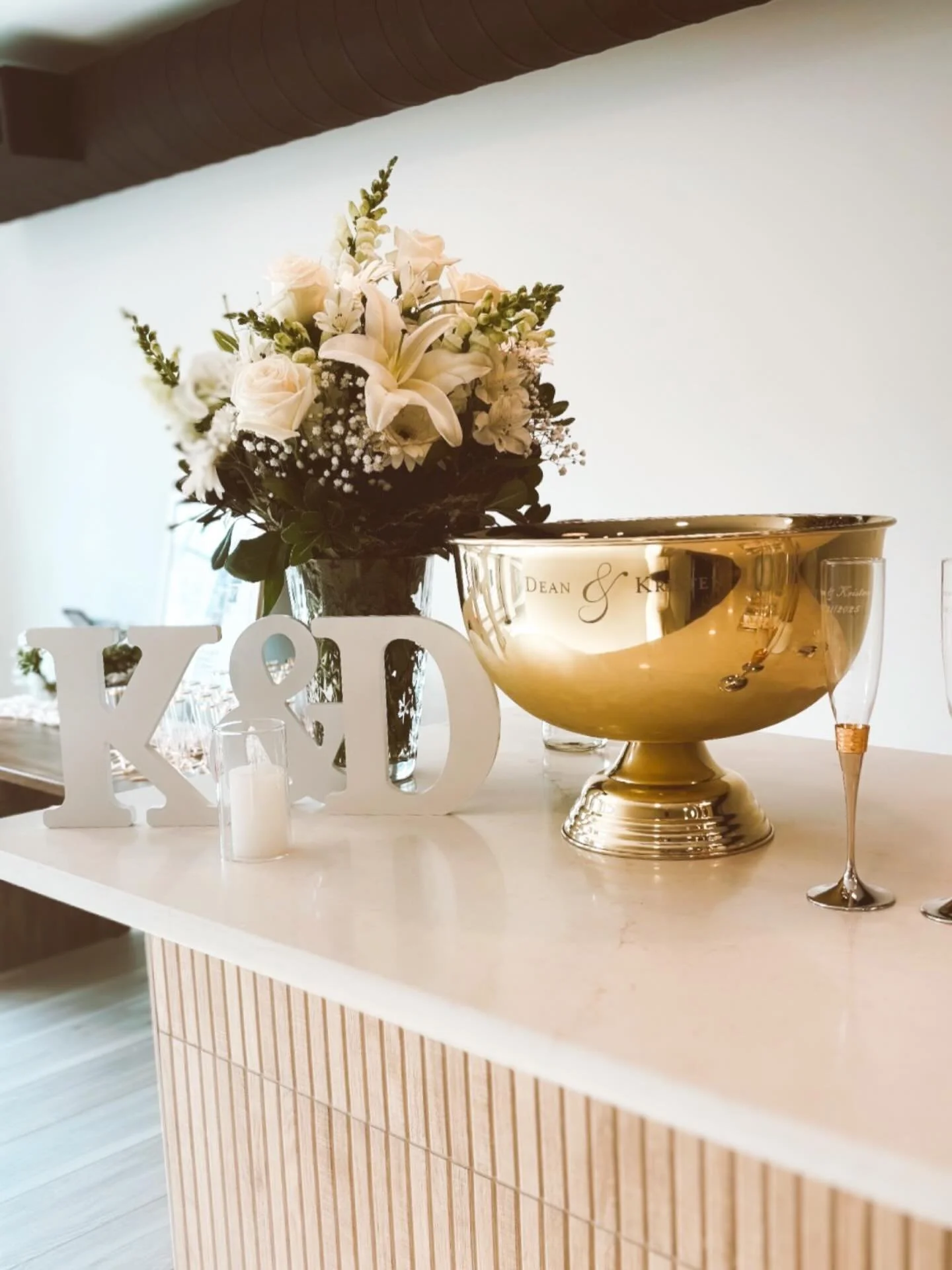 Champagne, flowers, and a &ldquo;yes.&rdquo; 🥂

An engagement celebration at The Huntington Loft &mdash; the start of something beautiful. 🤍

#thehuntingtonloft #longislandengagement #longislandevents #engagement #love