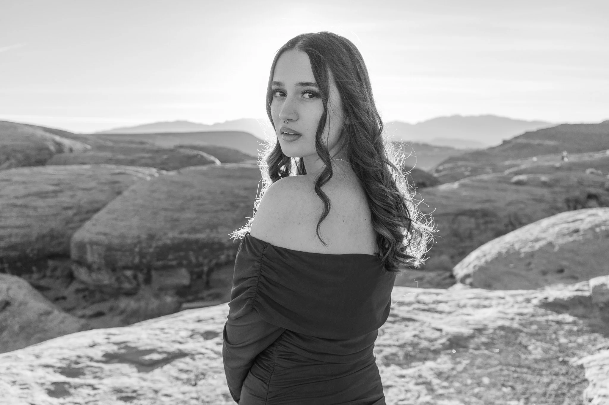 03-18-26 Aiva Senior Photos-12.jpg