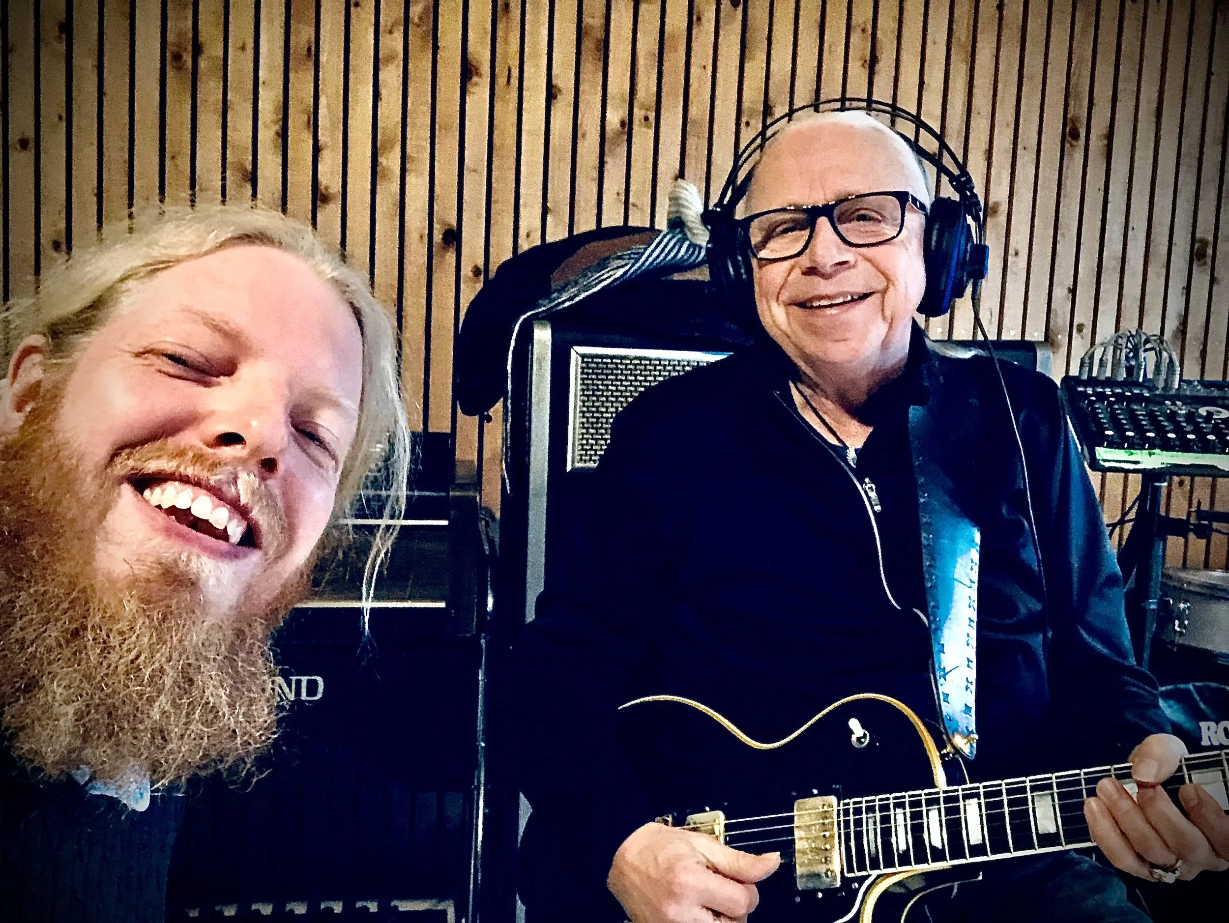Kenn Lending & Rune Robert Friis - Liv på havnen