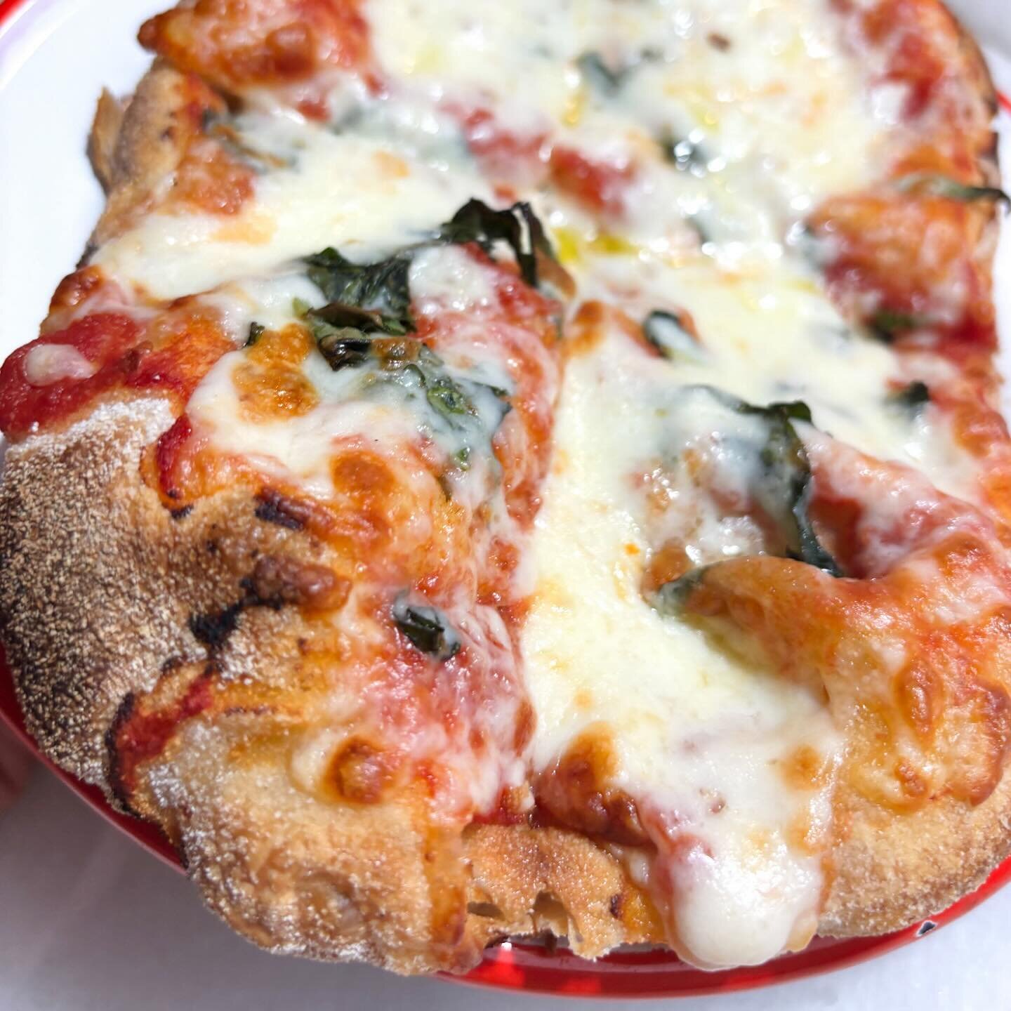 Enjoy all the goodness of our classic Margherita Pinsa in a perfectly sized Happy Hour version, available for just $9! #pinsaparty