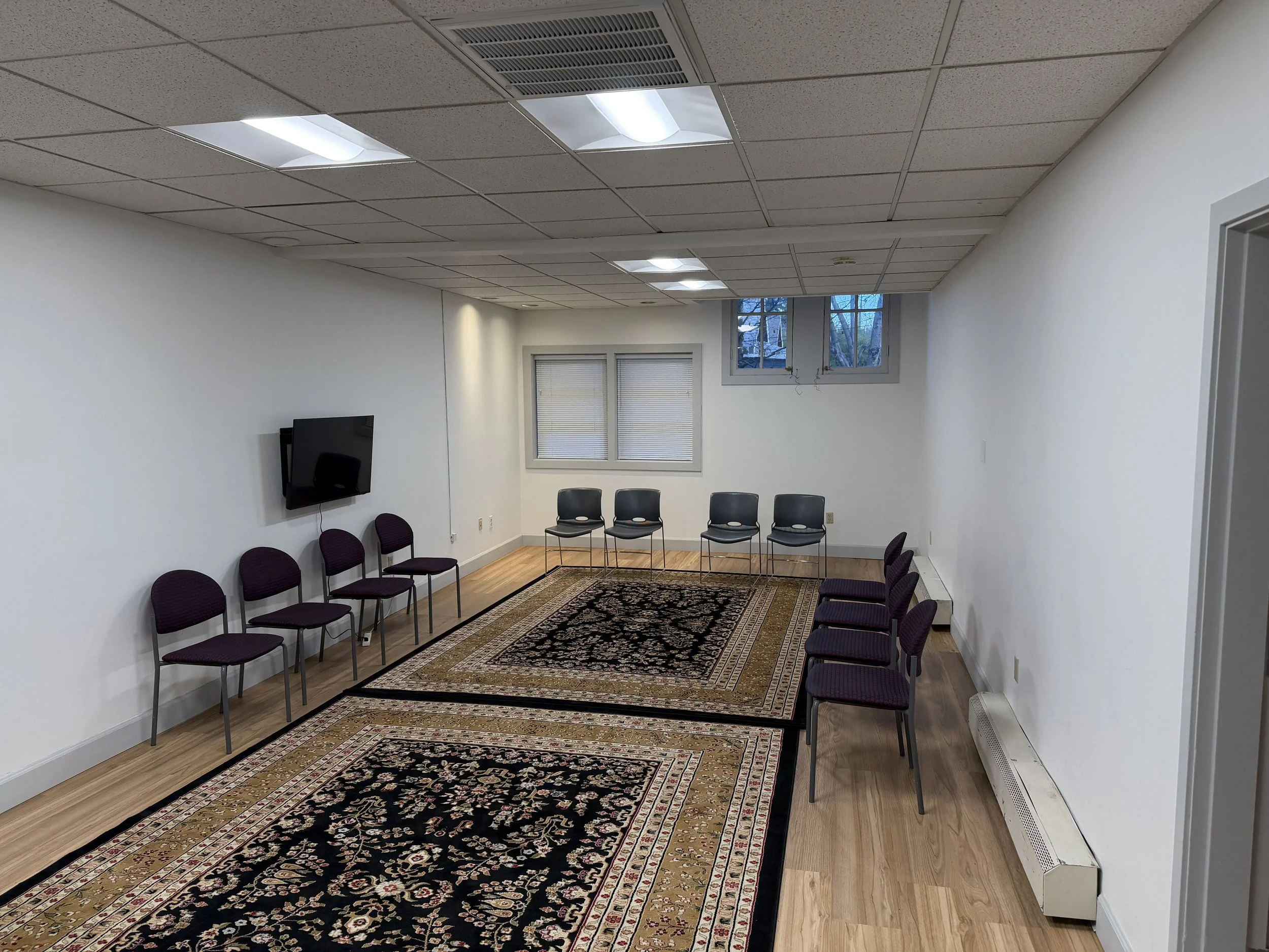 Medium Meeting Room 2.jpeg