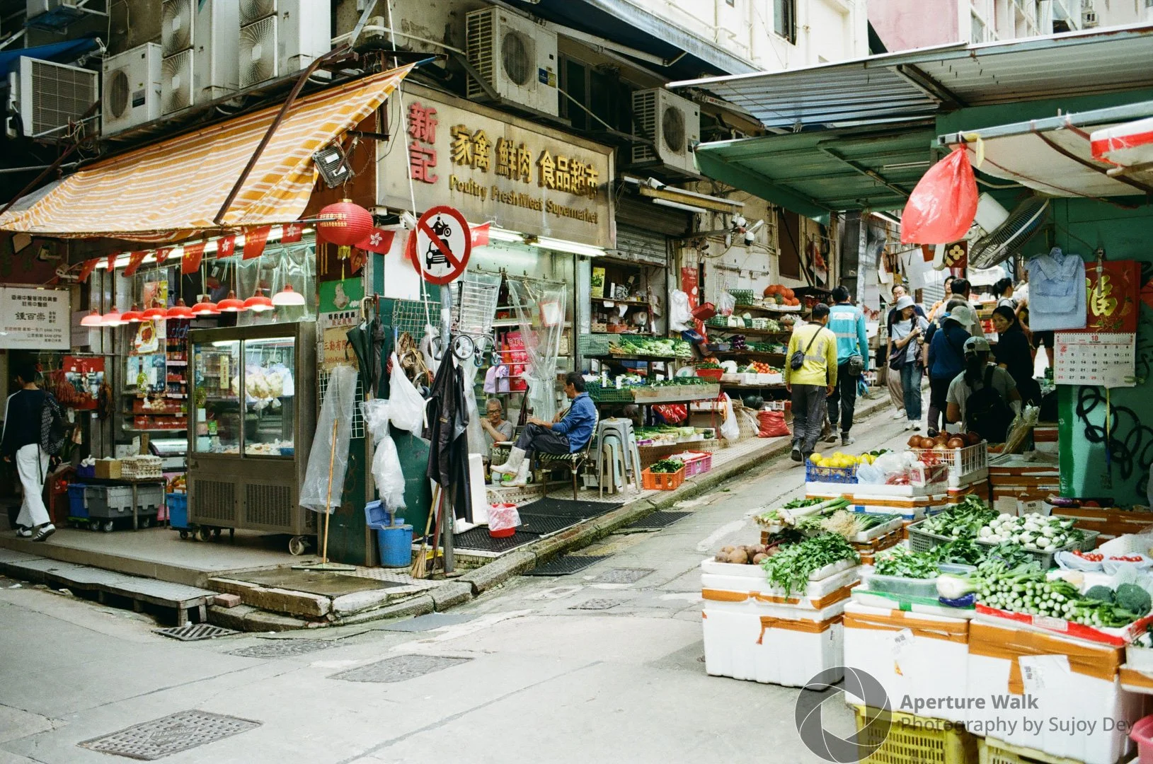 APW-0000184400223130 x 2075.jpg