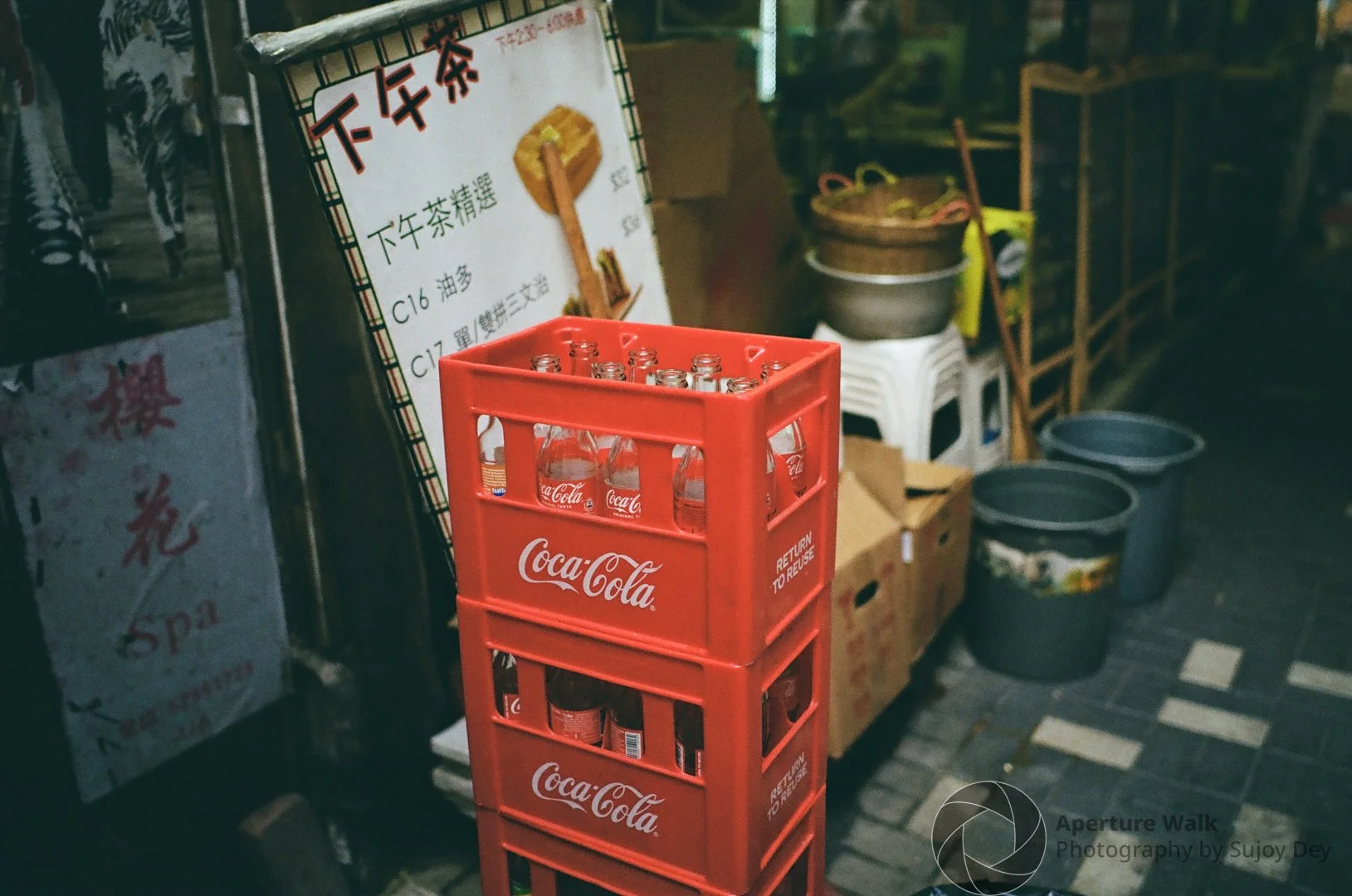 APW-0000184500153130 x 2075.jpg