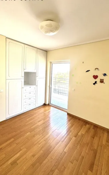 355468507_900x675.PNG